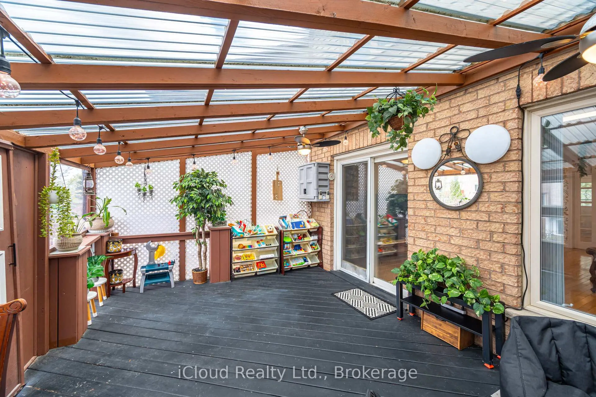 Photo 46 of 151 Desert Sand Drive, Brampton, Sandringham-Wellington — HOMEH