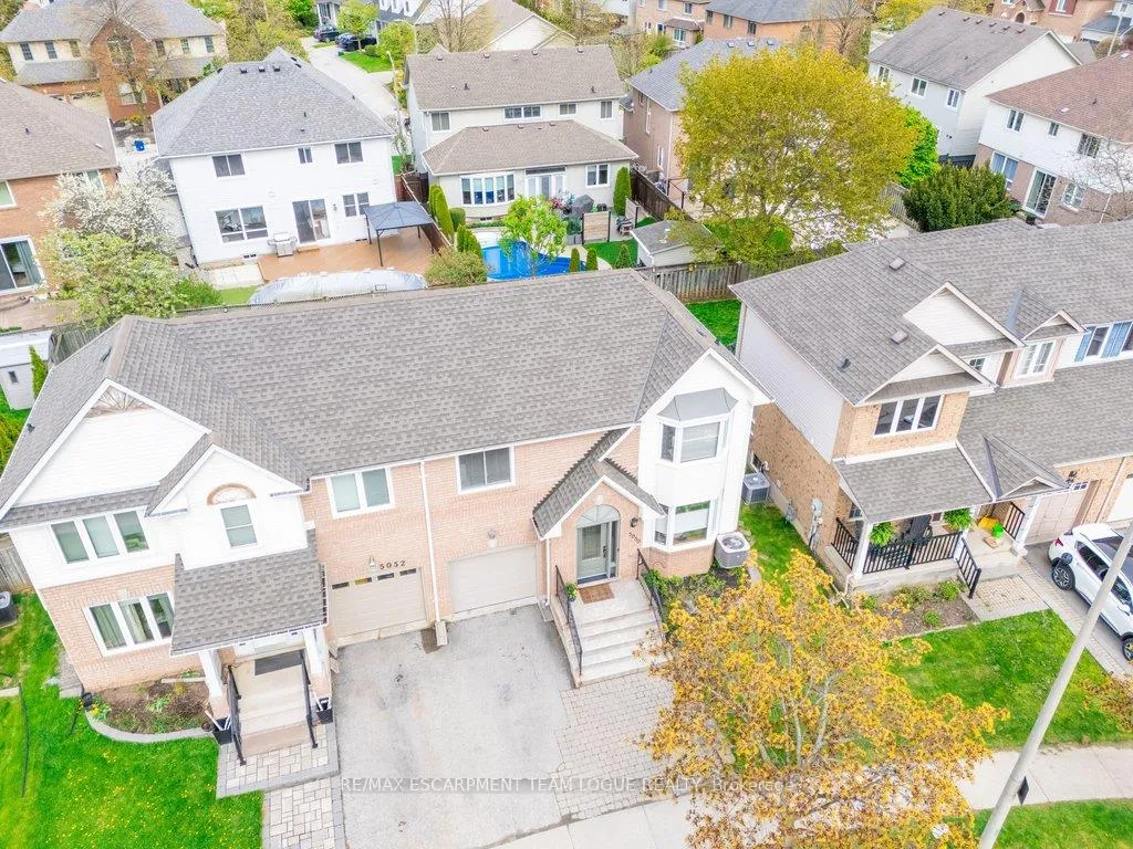 Photo 37 of 5050 Dryden Avenue, Burlington, Orchard — HOMEH