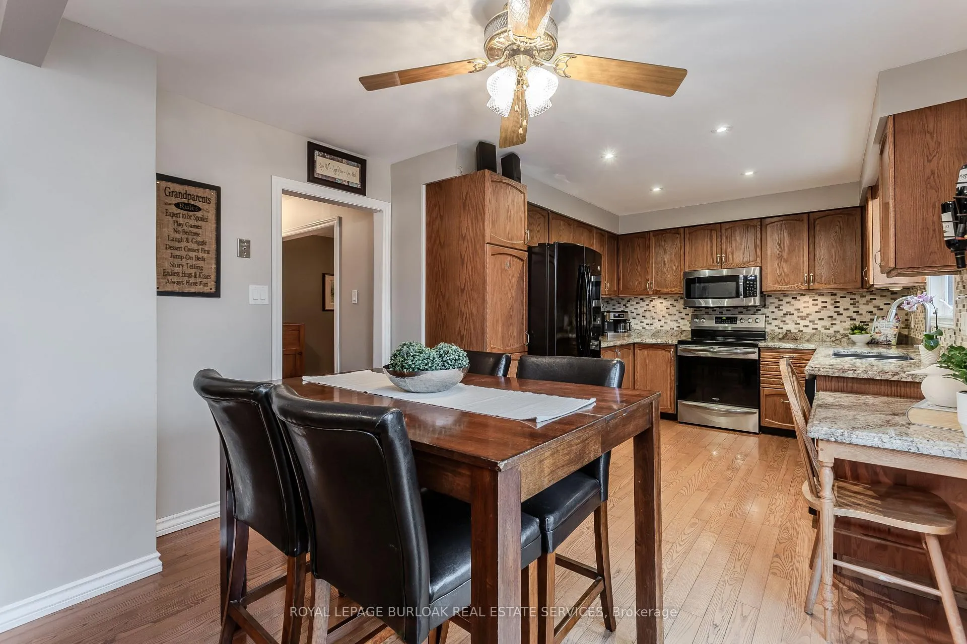 Photo 11 of 5402 Sheldon Park Drive, Burlington, Appleby — HOMEH