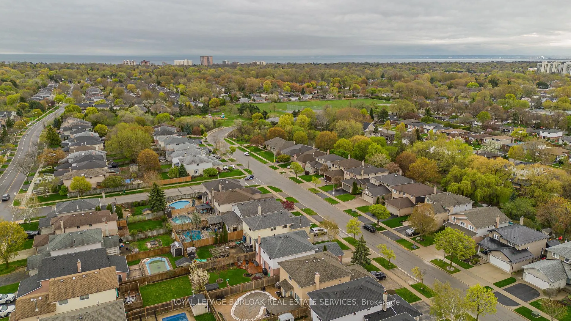 Photo 27 of 5402 Sheldon Park Drive, Burlington, Appleby — HOMEH