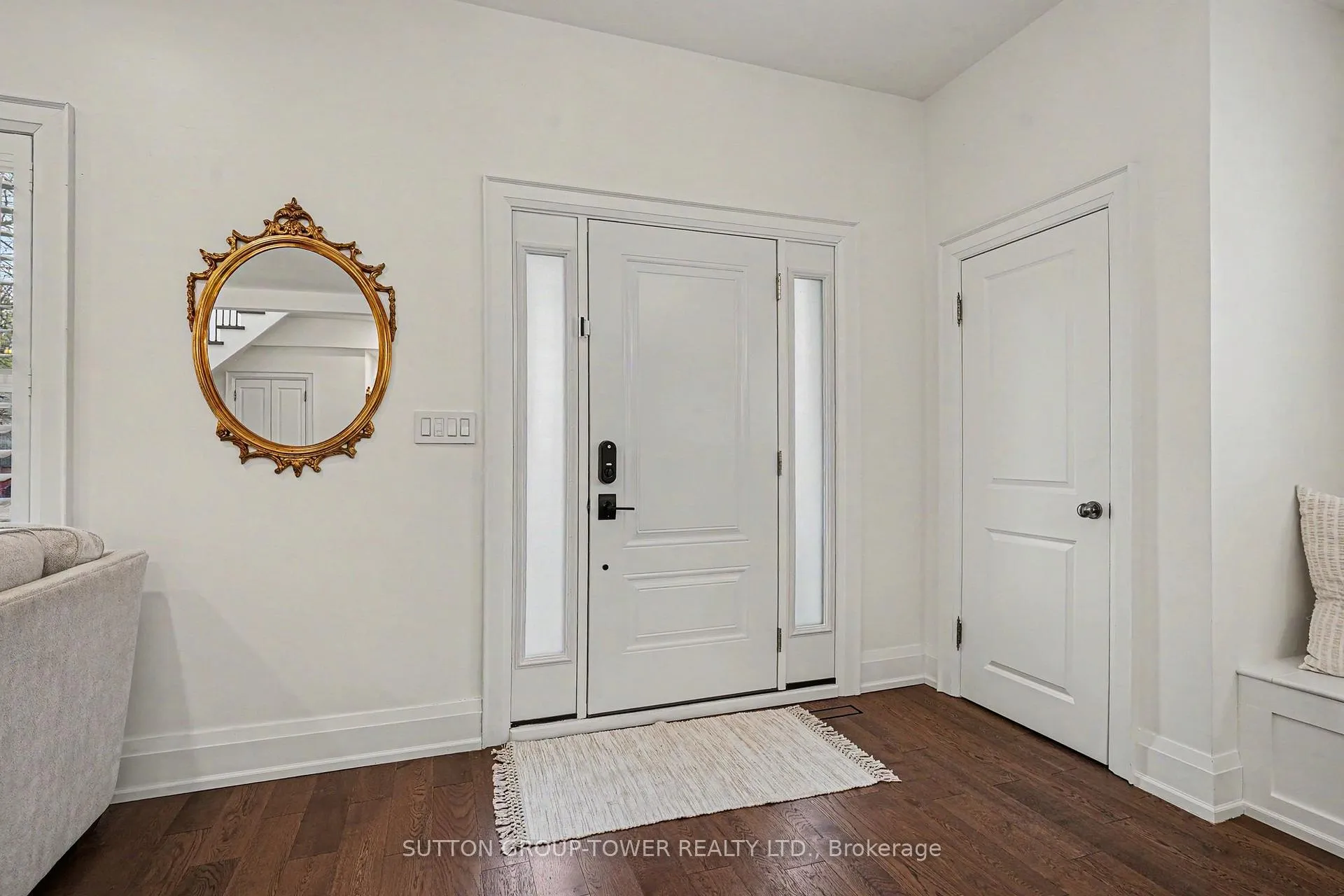 Photo 3 of 69 Celestine Drive, Etobicoke, Willowridge-Martingrove-Richview — HOMEH