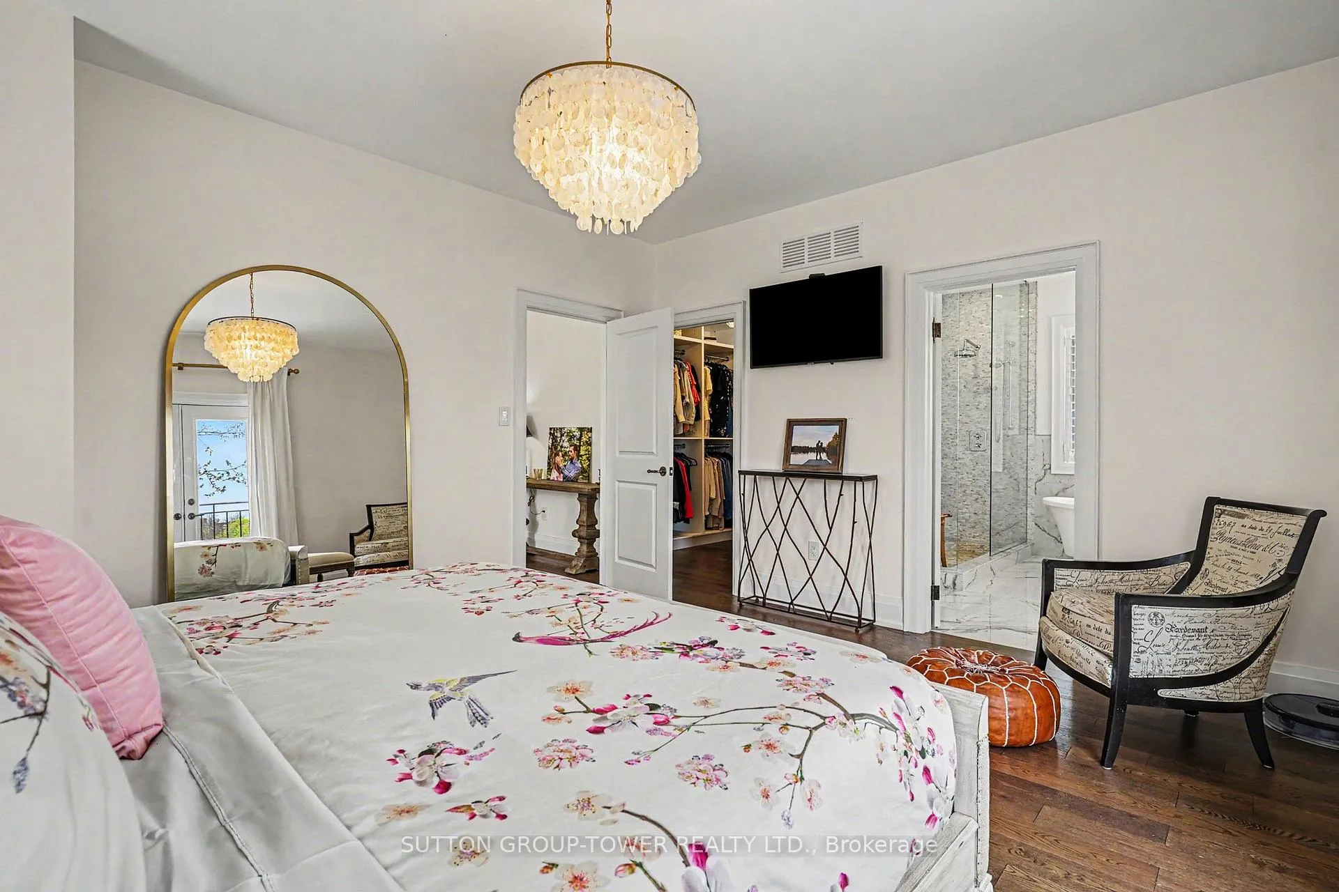 Photo 15 of 69 Celestine Drive, Etobicoke, Willowridge-Martingrove-Richview — HOMEH