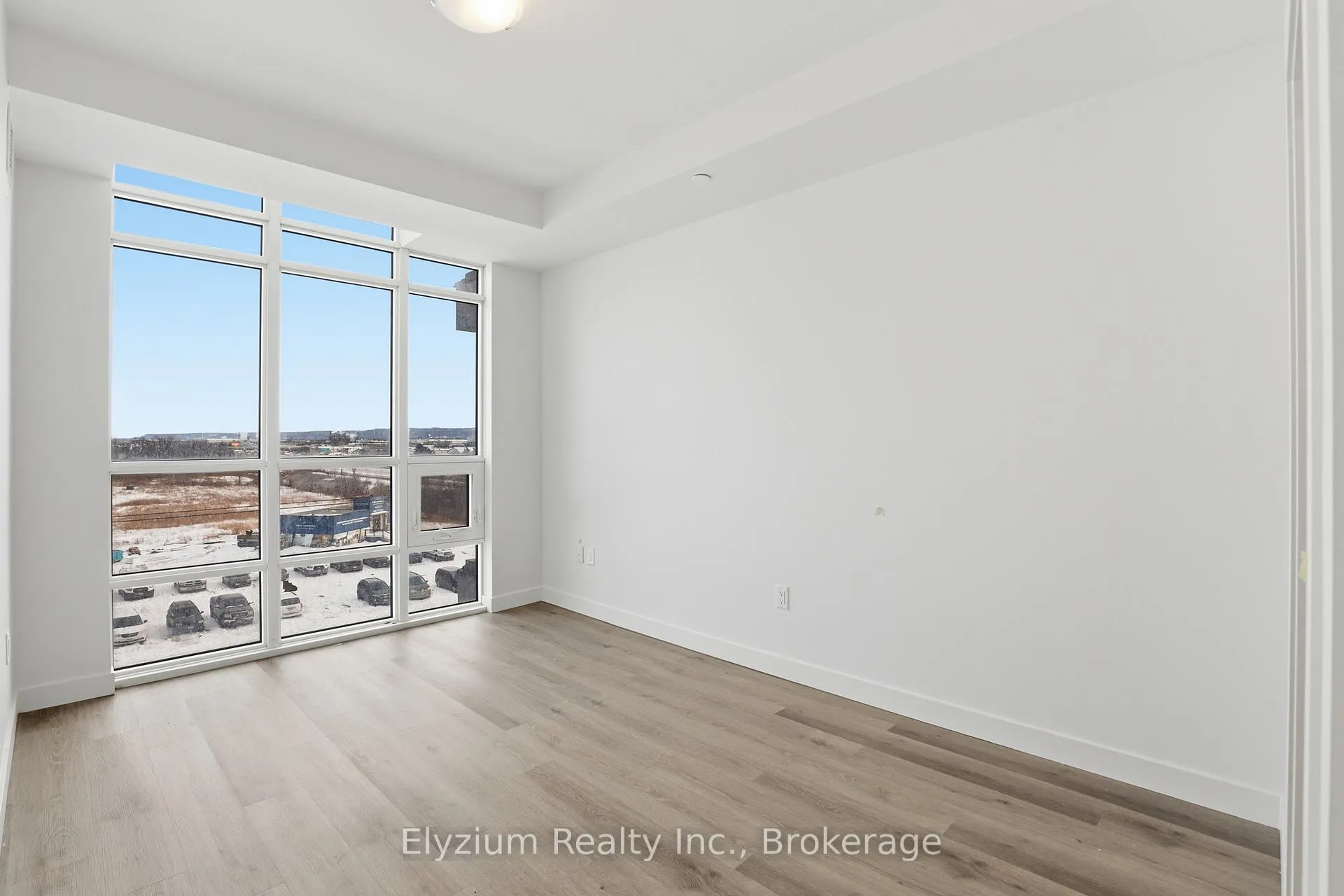 Photo 18 of Unit 515, 461 Green Road, Hamilton, Lakeshore — HOMEH