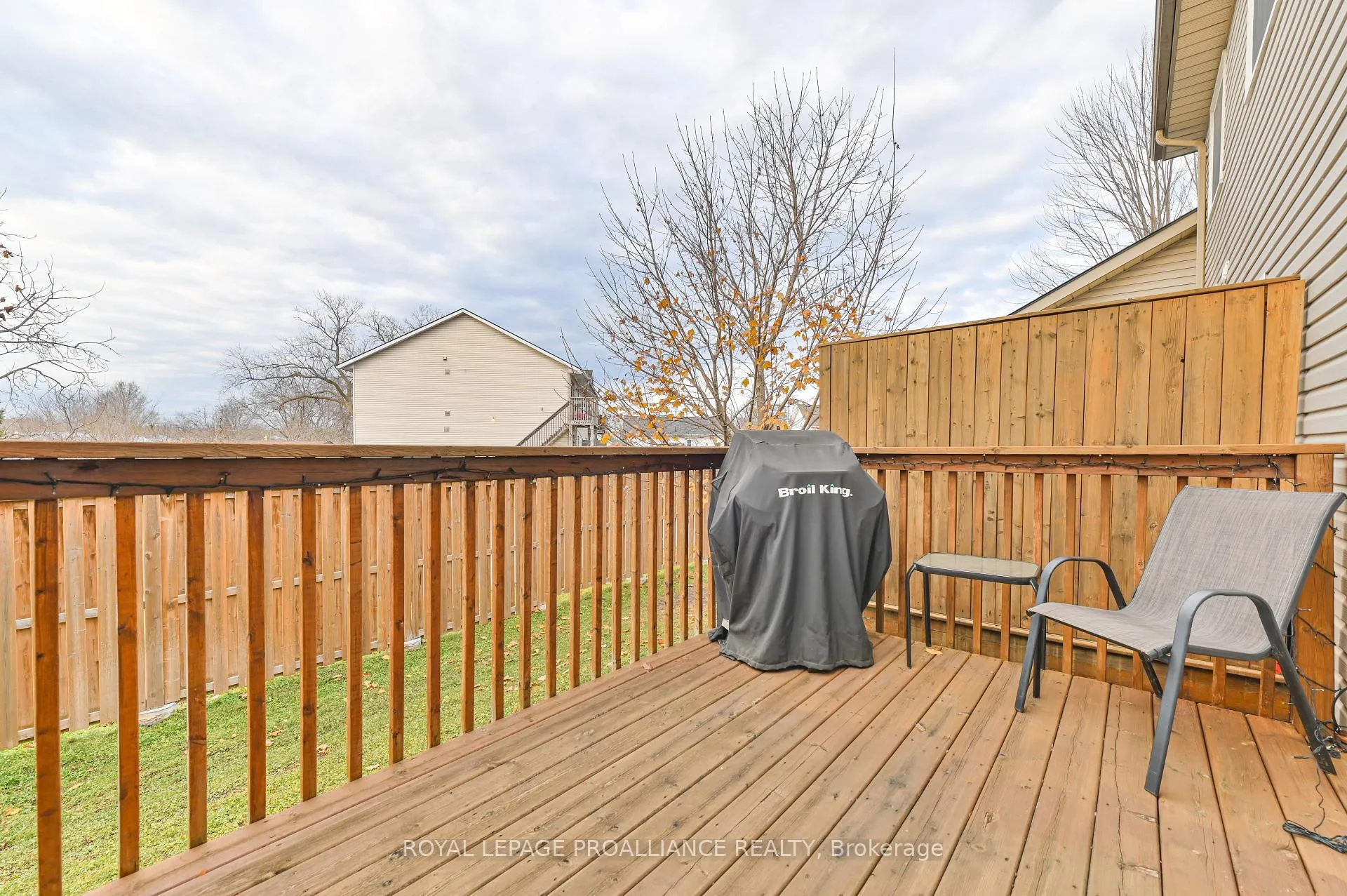 Photo 20 of Unit 37, 35 Albion Street, Belleville, Belleville Ward — HOMEH