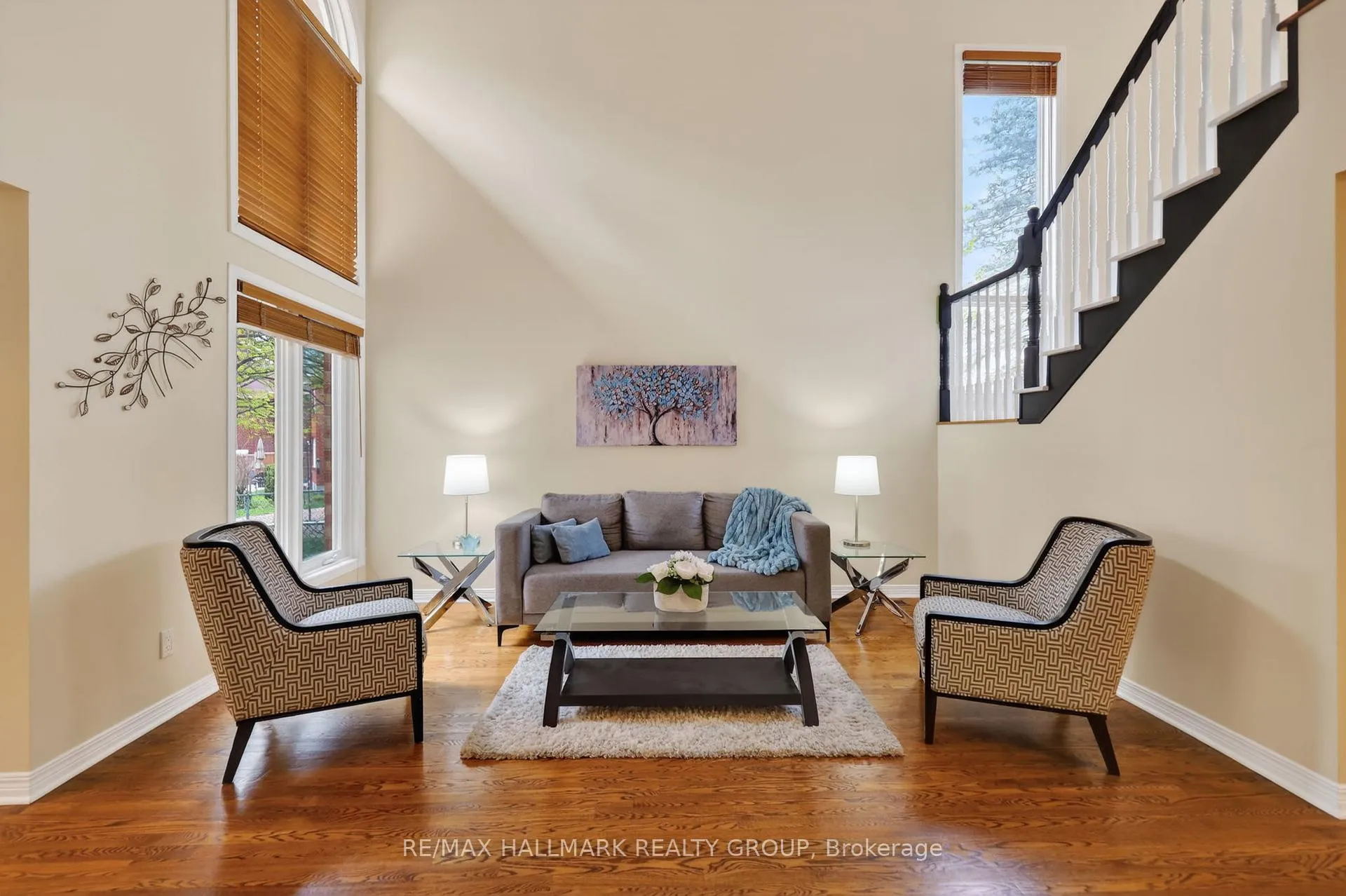 Photo 8 of 1671 Autumn Ridge Drive, Ottawa, Chapel Hill — HOMEH