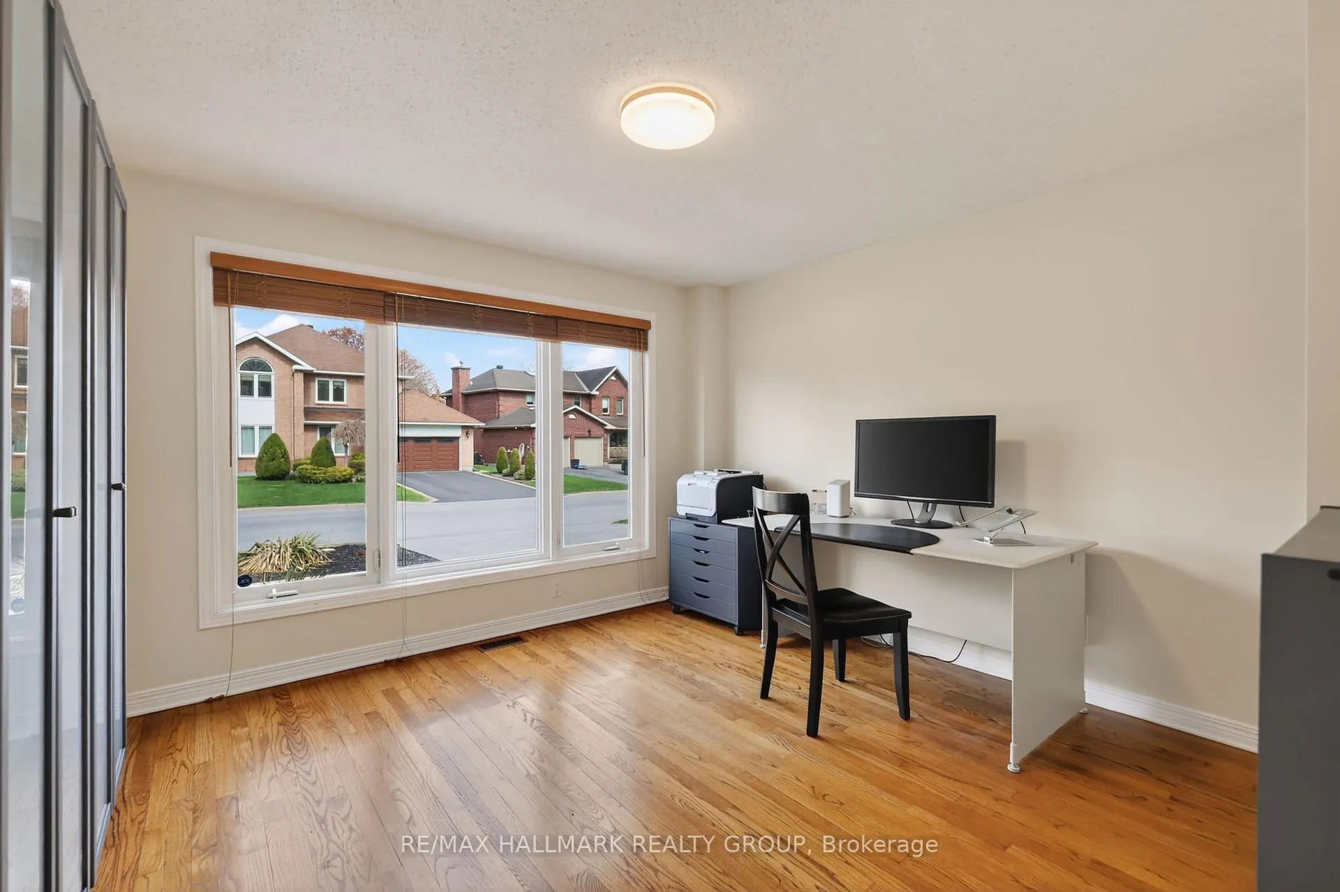 Photo 20 of 1671 Autumn Ridge Drive, Ottawa, Chapel Hill — HOMEH