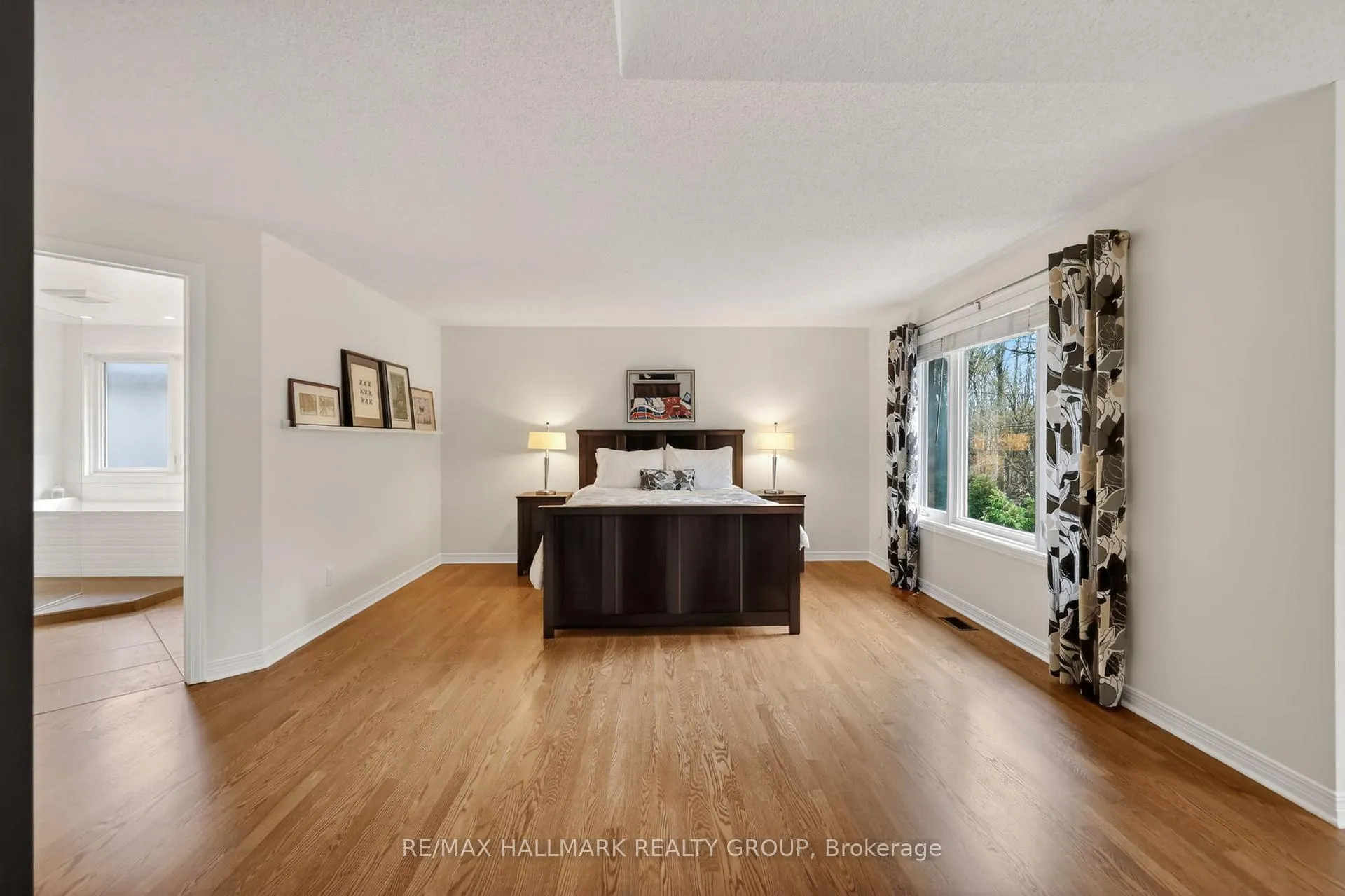 Photo 24 of 1671 Autumn Ridge Drive, Ottawa, Chapel Hill — HOMEH