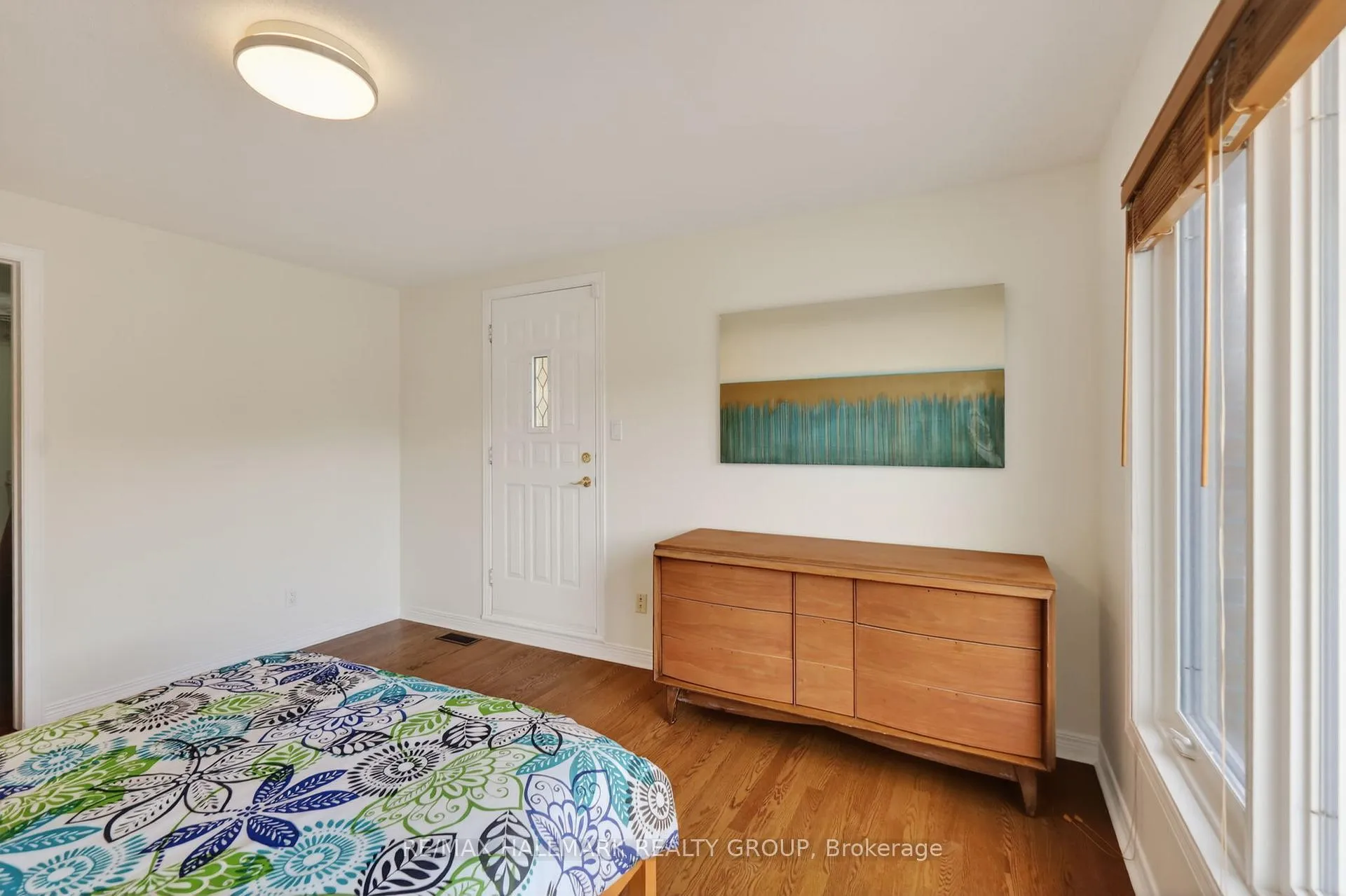 Photo 32 of 1671 Autumn Ridge Drive, Ottawa, Chapel Hill — HOMEH