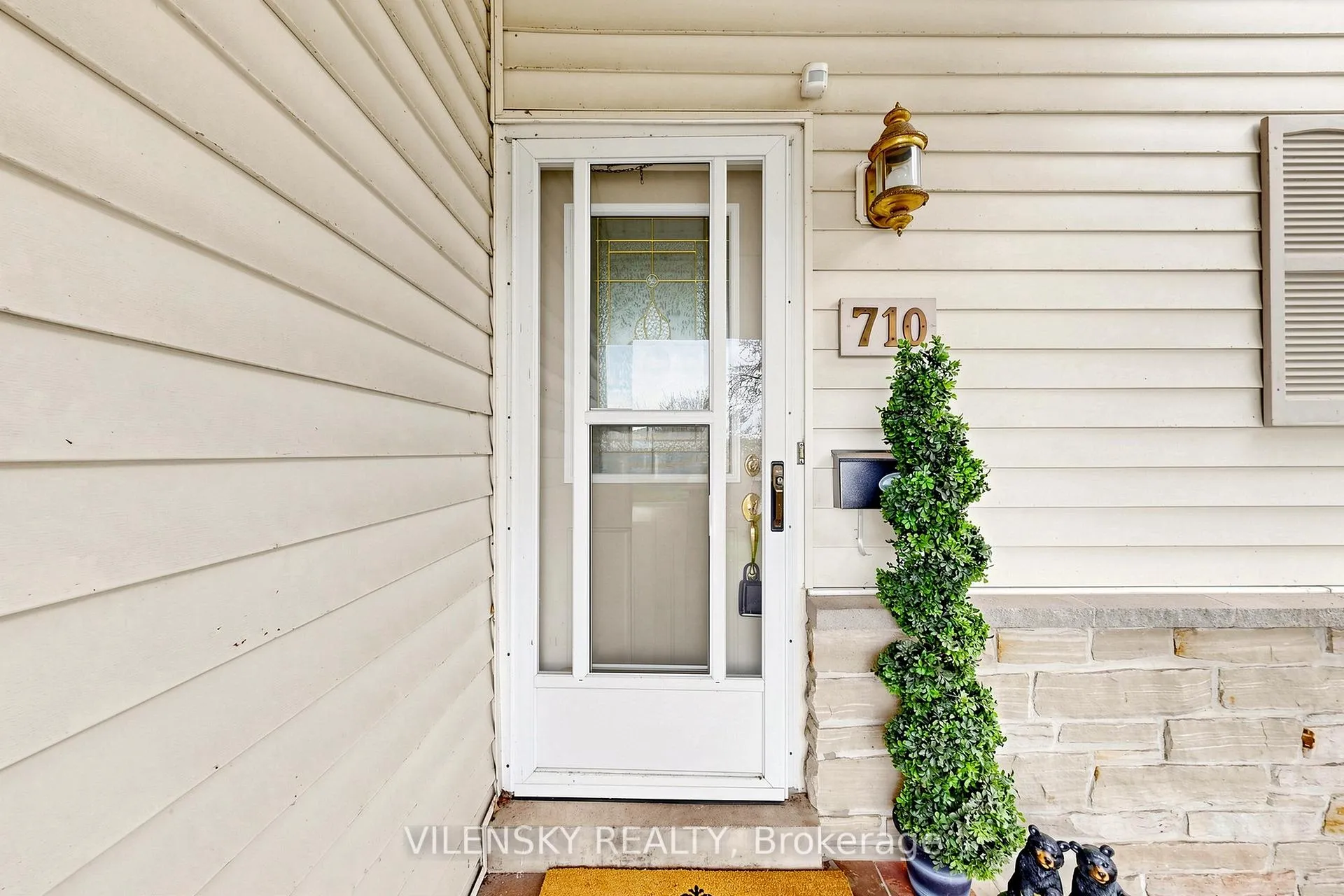 Photo 22 of 710 Kingfisher Drive, Pickering, Bay Ridges — HOMEH