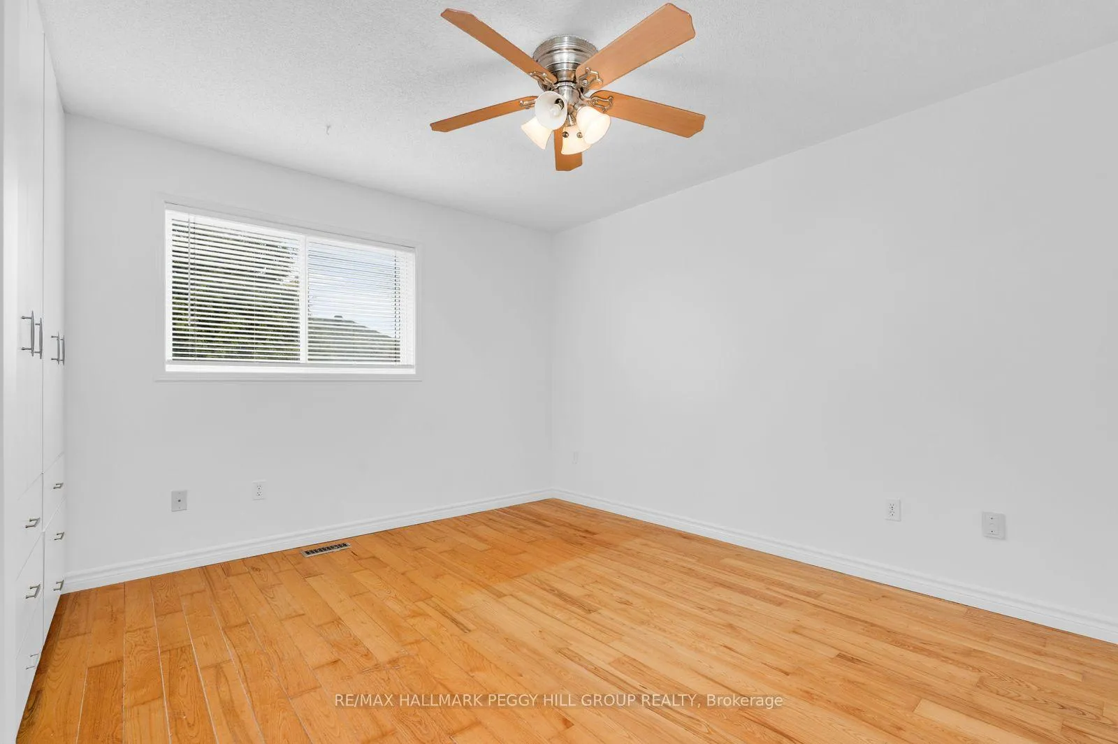 Photo 7 of Unit Upper, 69 Moir Crescent, Barrie, Painswick North — HOMEH