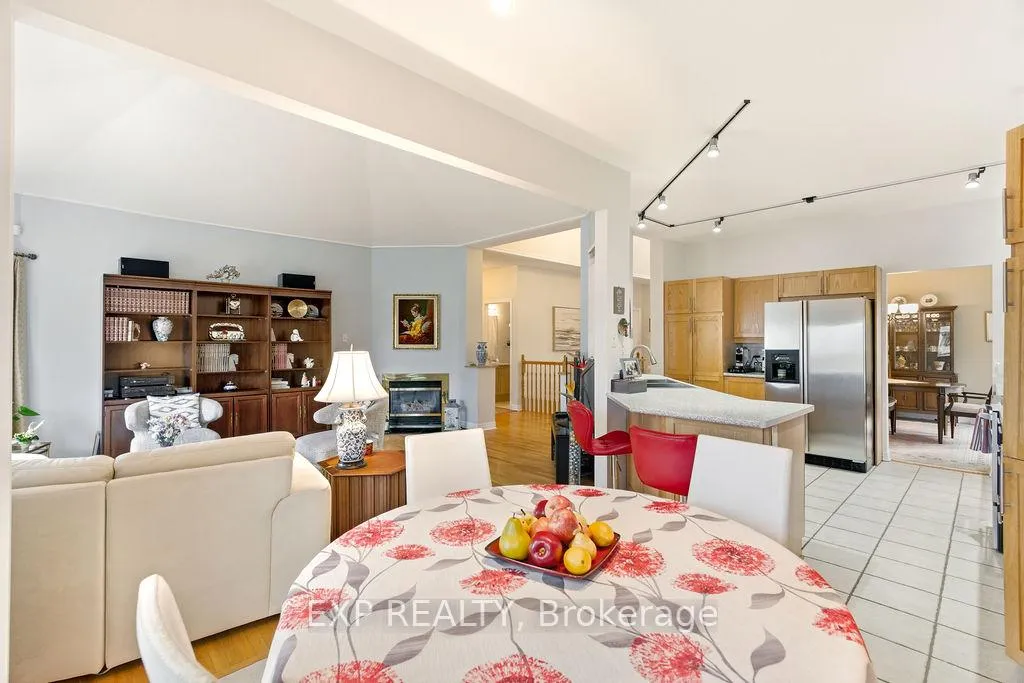 Photo 20 of 1176 Mulder Avenue, Ottawa, Fallingbrook/Gardenway South — HOMEH
