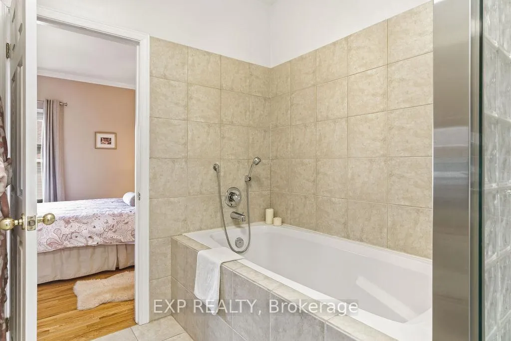 Photo 30 of 1176 Mulder Avenue, Ottawa, Fallingbrook/Gardenway South — HOMEH