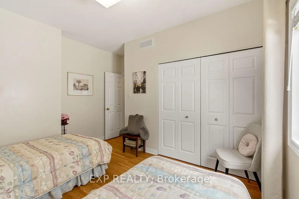 Photo 33 of 1176 Mulder Avenue, Ottawa, Fallingbrook/Gardenway South — HOMEH