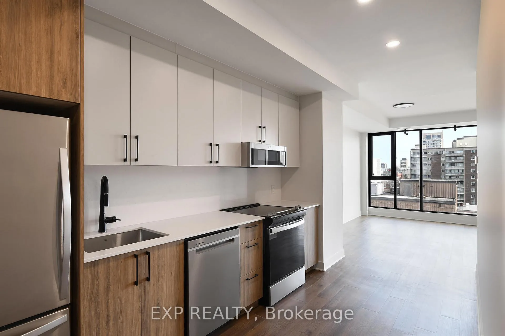 Photo 2 of Unit 601, 331 Cooper Street, Ottawa, Ottawa Centre — HOMEH