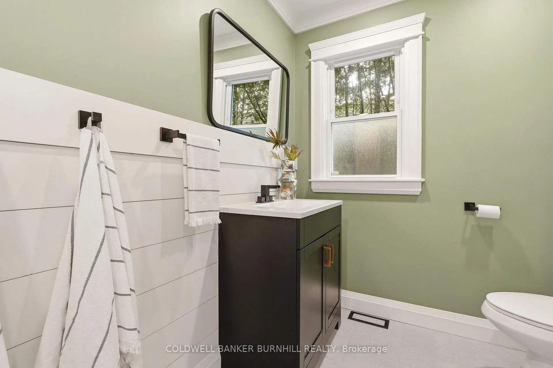 Photo 30 of 2223 Deyncourt Drive, Burlington, Brant — HOMEH