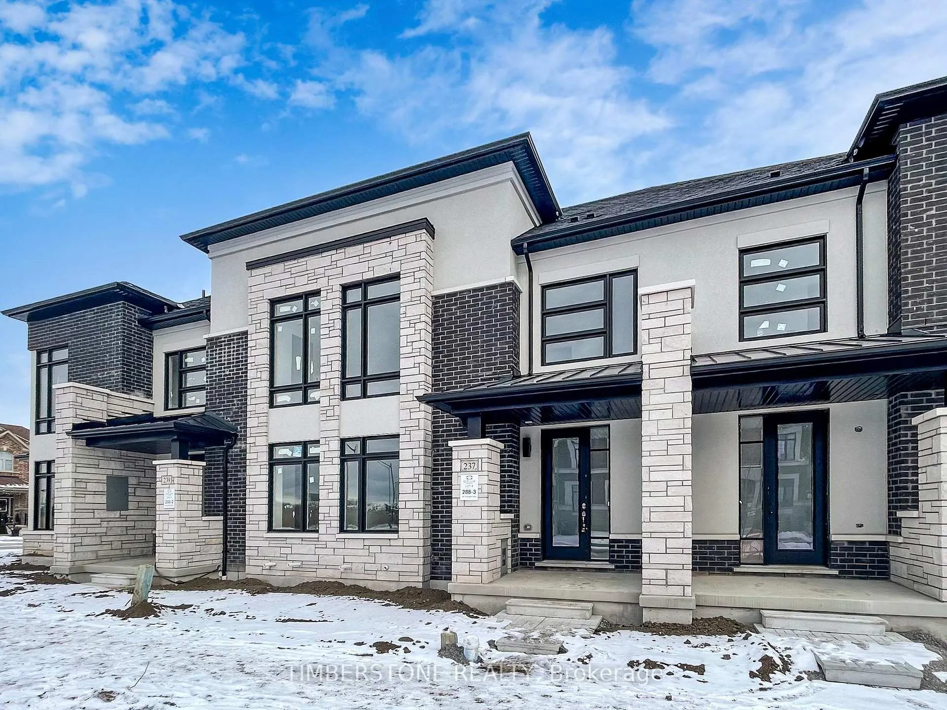 Photo 2 of 237 Coronation Road, Whitby, Rural Whitby — HOMEH