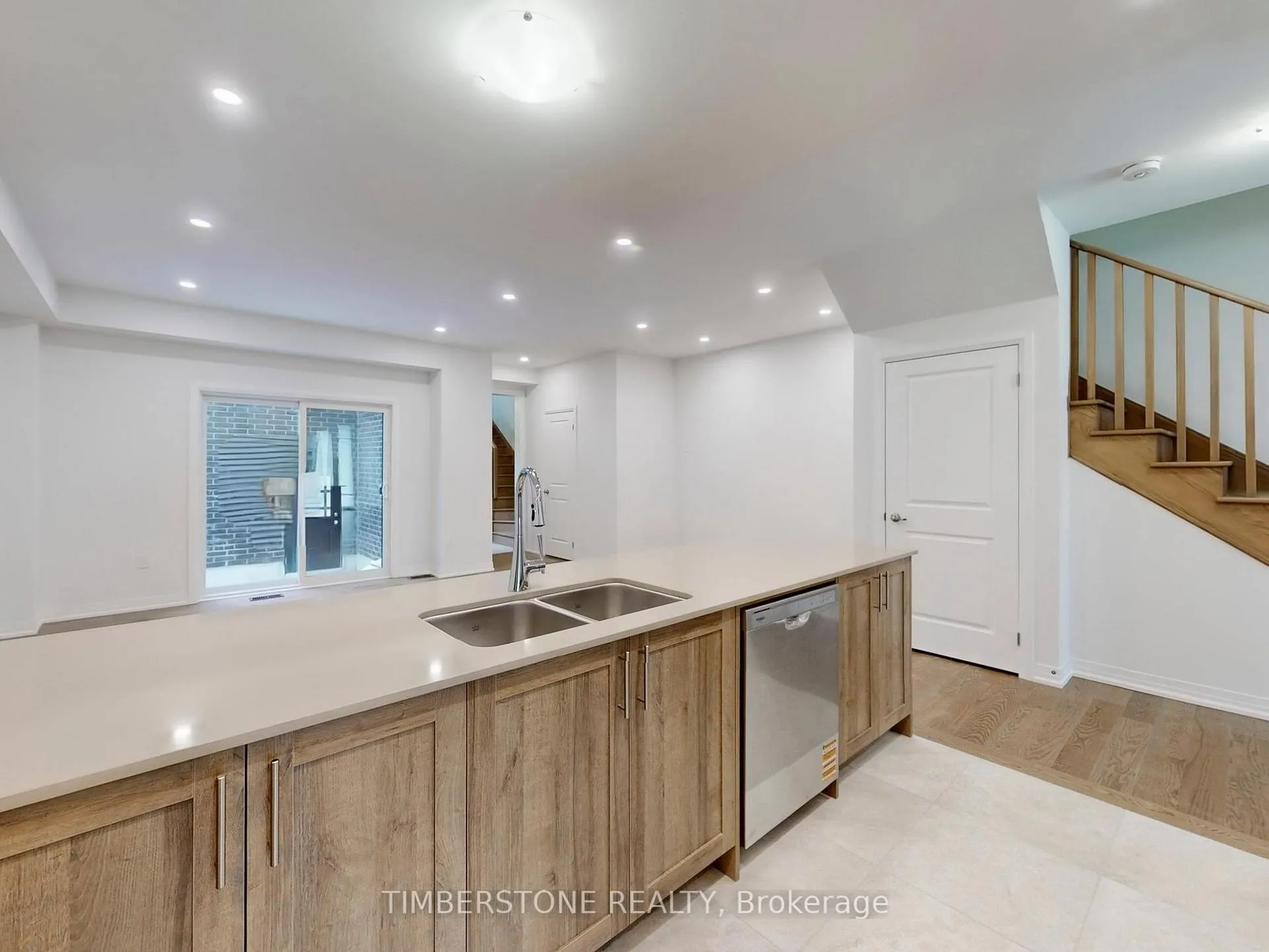 Photo 12 of 237 Coronation Road, Whitby, Rural Whitby — HOMEH