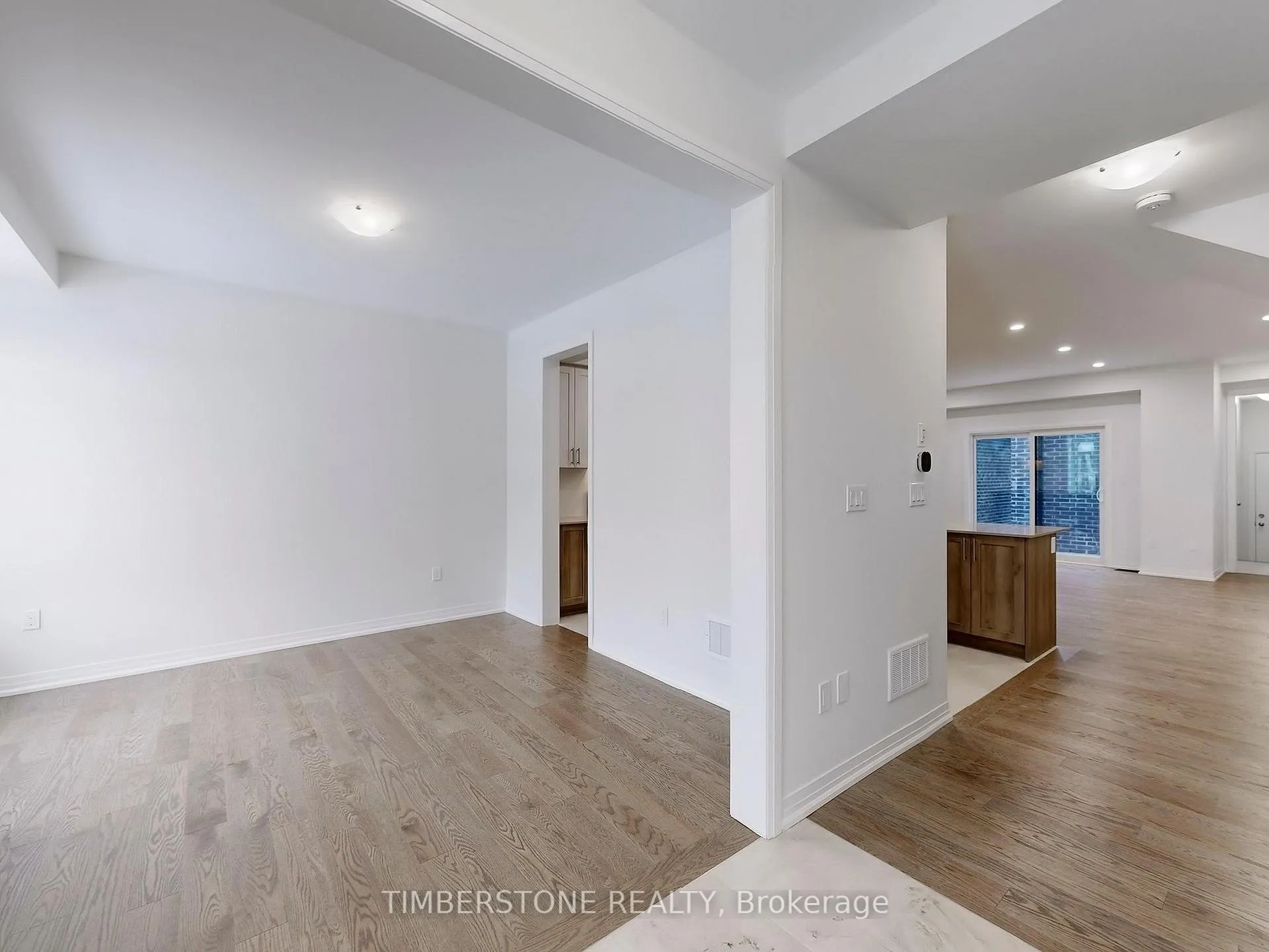 Photo 15 of 237 Coronation Road, Whitby, Rural Whitby — HOMEH