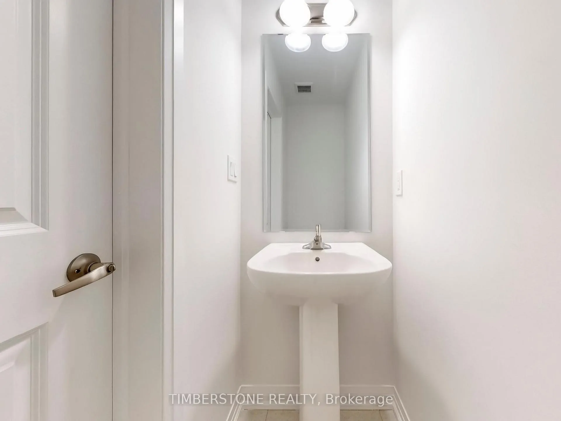 Photo 16 of 237 Coronation Road, Whitby, Rural Whitby — HOMEH