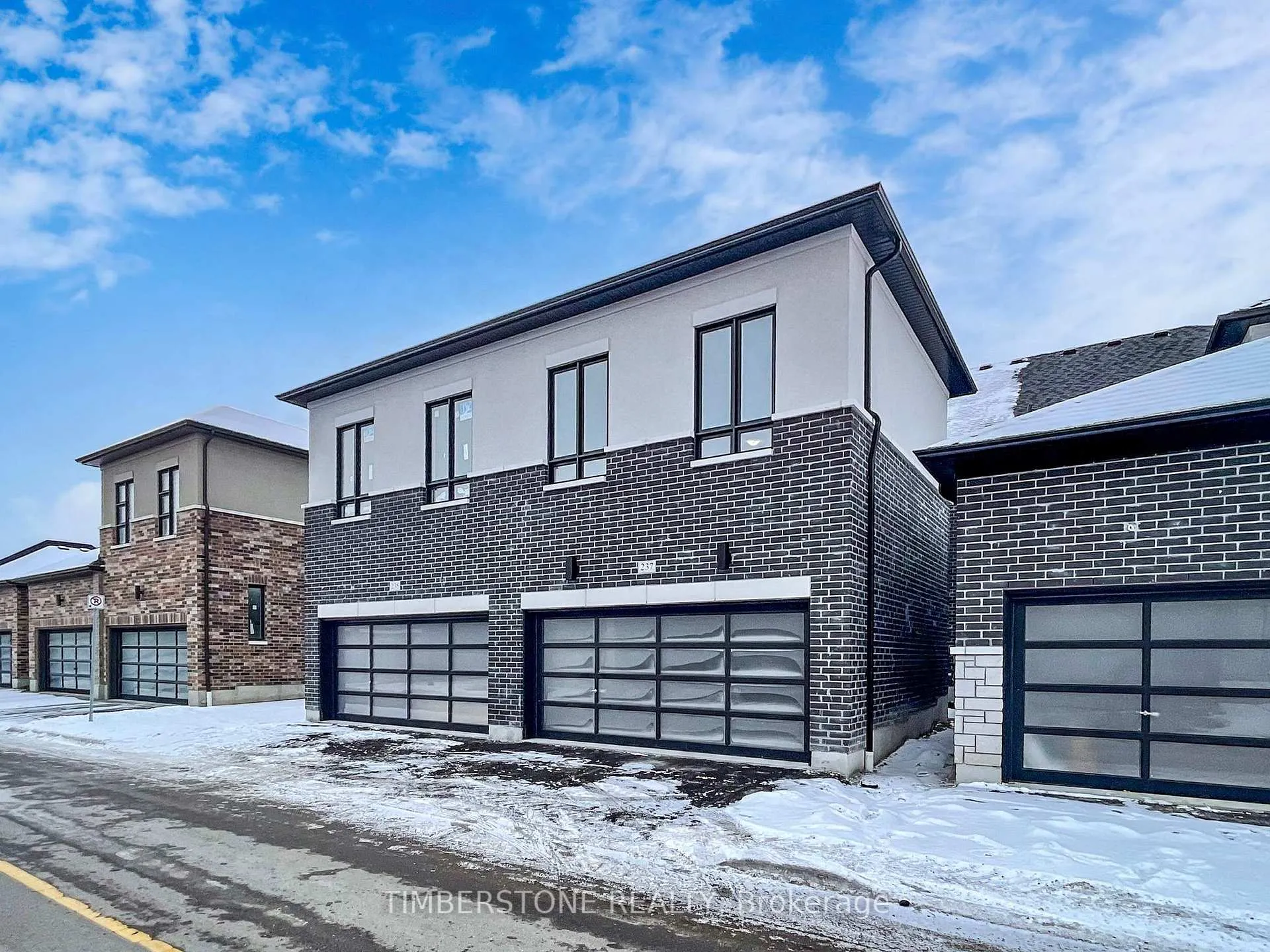 Photo 40 of 237 Coronation Road, Whitby, Rural Whitby — HOMEH