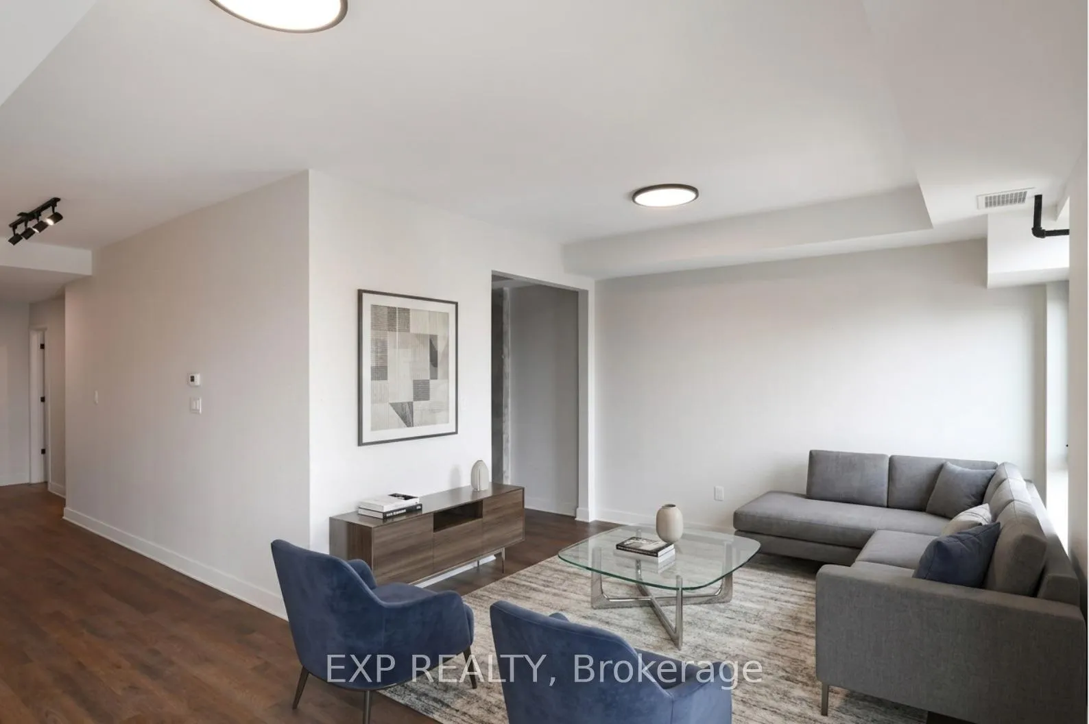 Photo 4 of Unit 502, 331 Cooper Street, Ottawa, Ottawa Centre — HOMEH