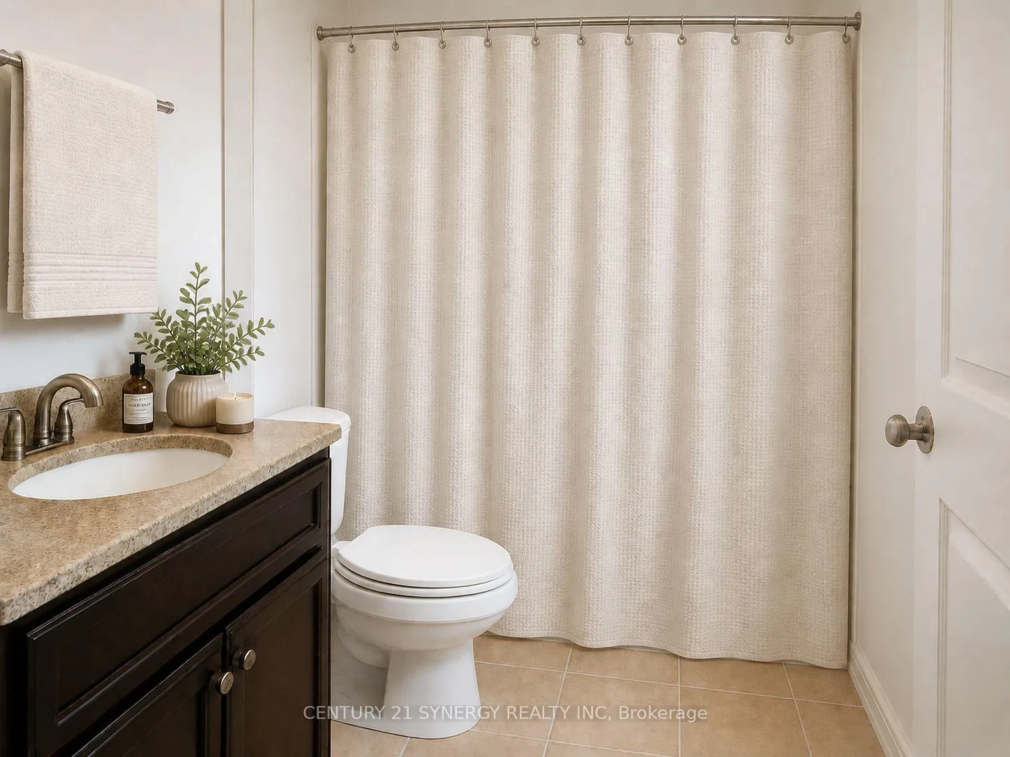 Photo 14 of Unit 1201, 70 Landry Street, Ottawa, Vanier — HOMEH
