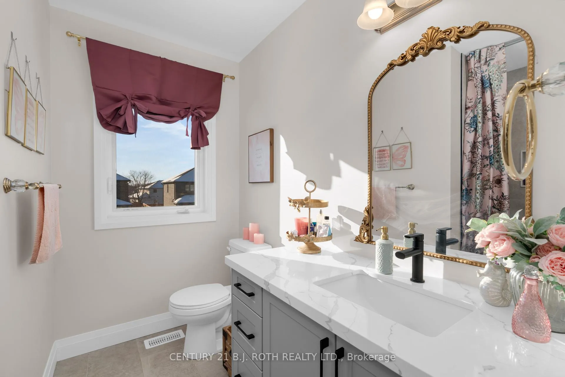 Photo 26 of 19 Rowley Crescent, Springwater, Elmvale — HOMEH