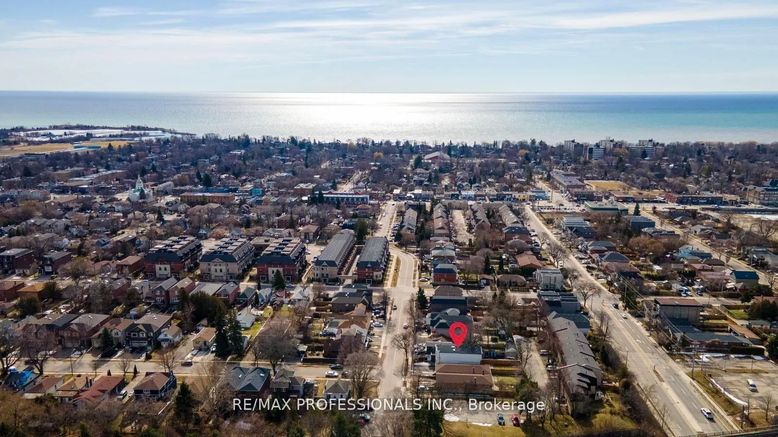 Photo 38 of 84 Twenty Ninth Street, Etobicoke, Long Branch — HOMEH