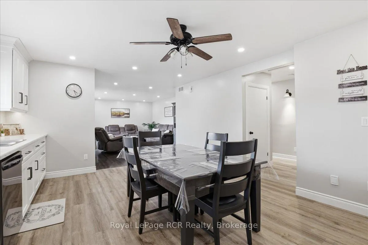 Photo 14 of 56 John Street N, Minto — HOMEH