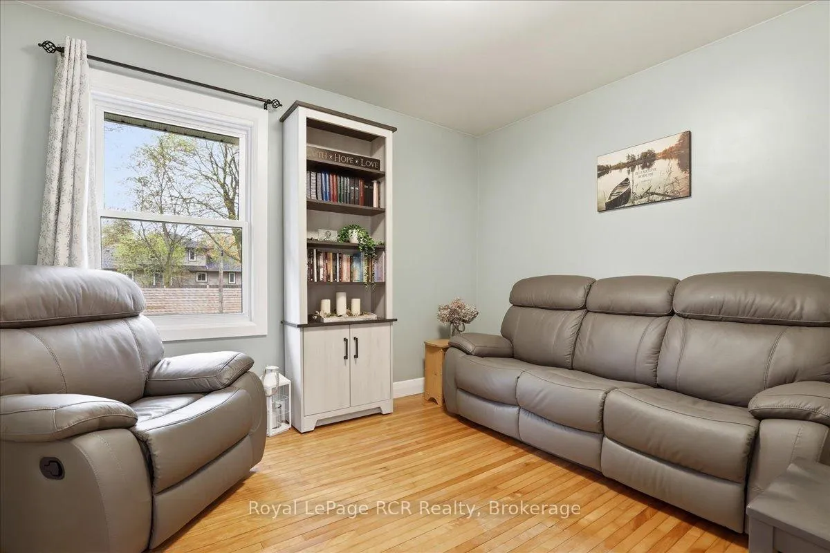 Photo 21 of 56 John Street N, Minto — HOMEH