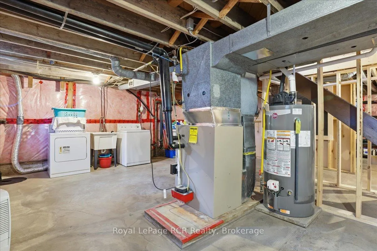 Photo 29 of 56 John Street N, Minto — HOMEH