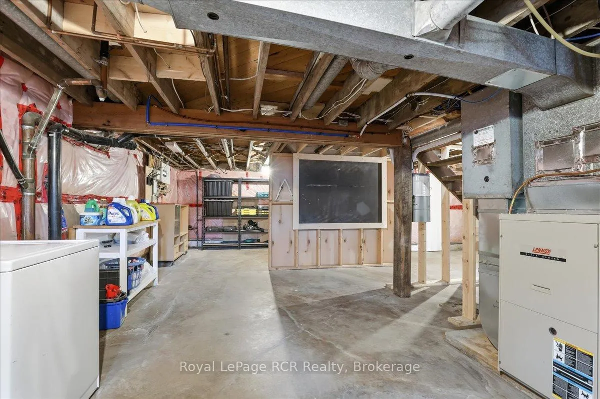 Photo 30 of 56 John Street N, Minto — HOMEH
