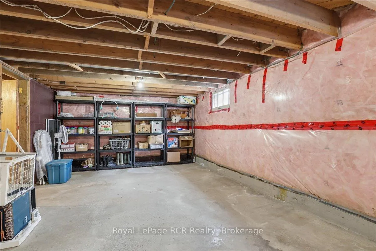 Photo 33 of 56 John Street N, Minto — HOMEH
