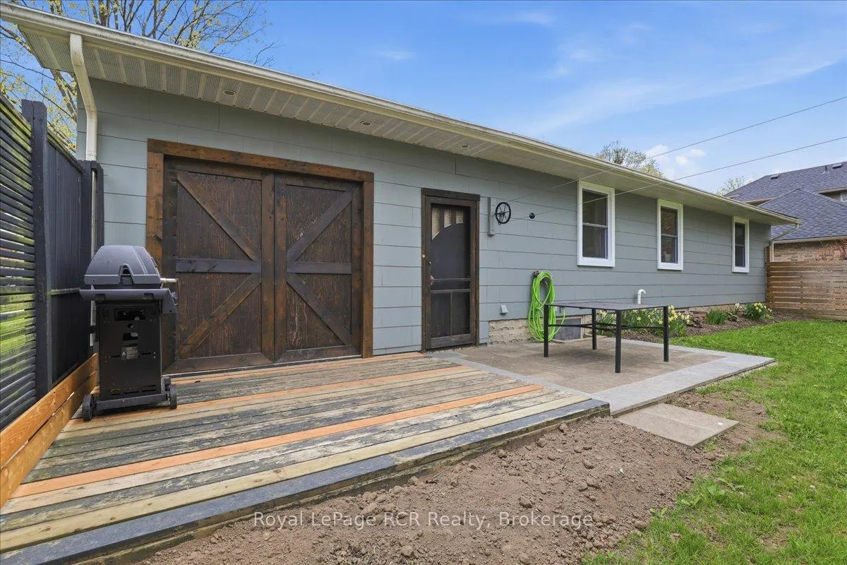 Photo 37 of 56 John Street N, Minto — HOMEH