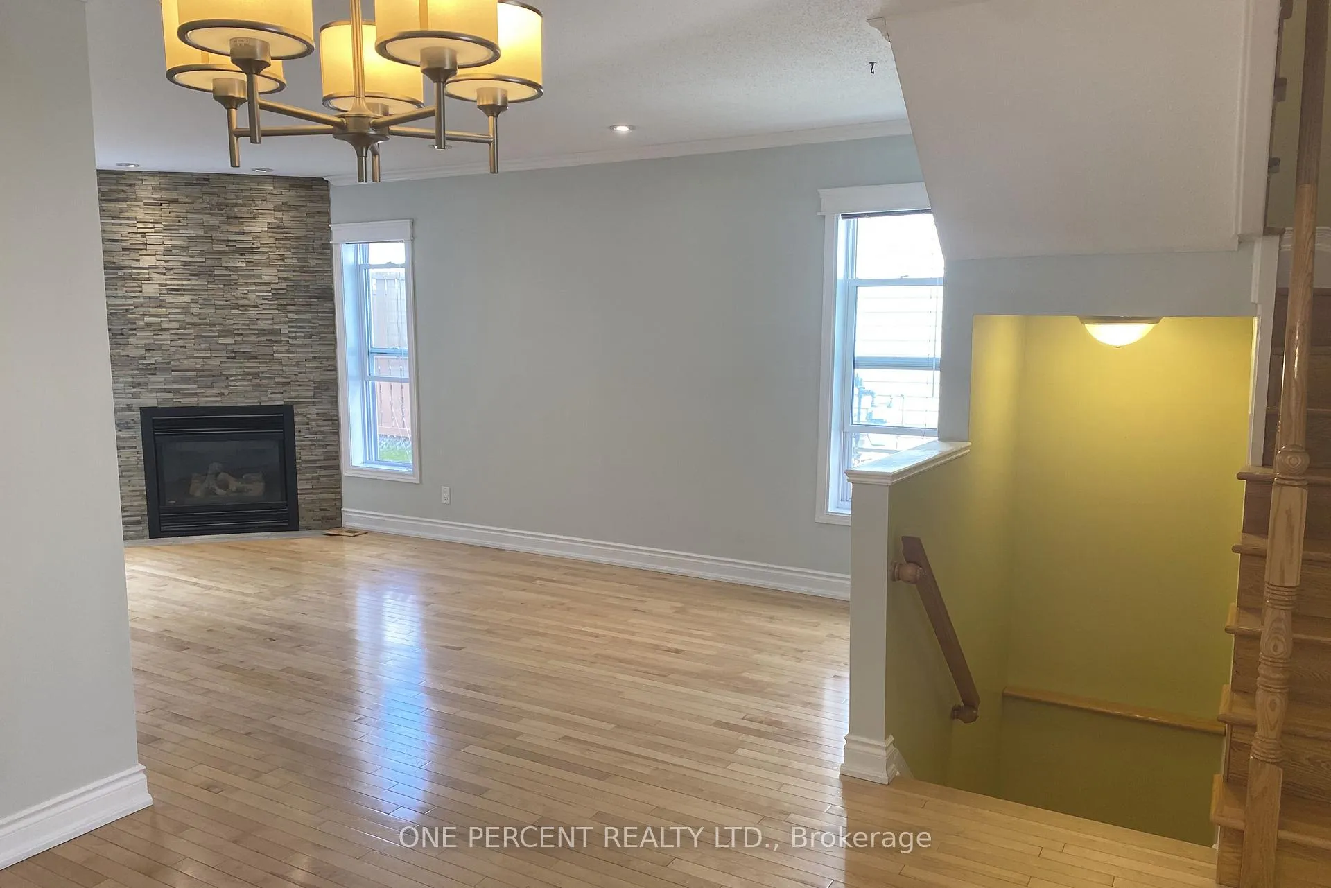 Photo 8 of 311 Southcrest Private, Ottawa, Brookfield Gardens — HOMEH