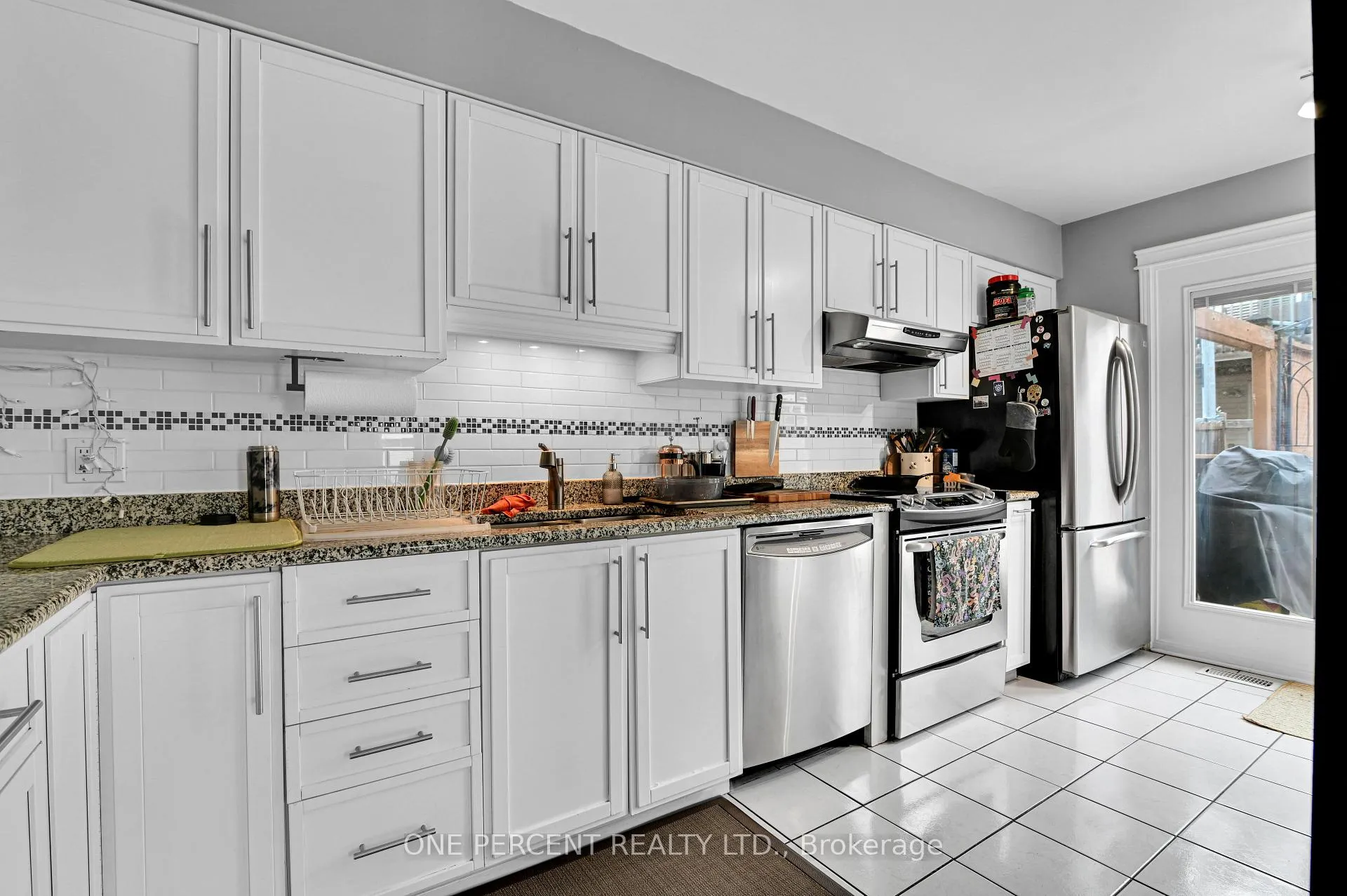 Photo 11 of 311 Southcrest Private, Ottawa, Brookfield Gardens — HOMEH