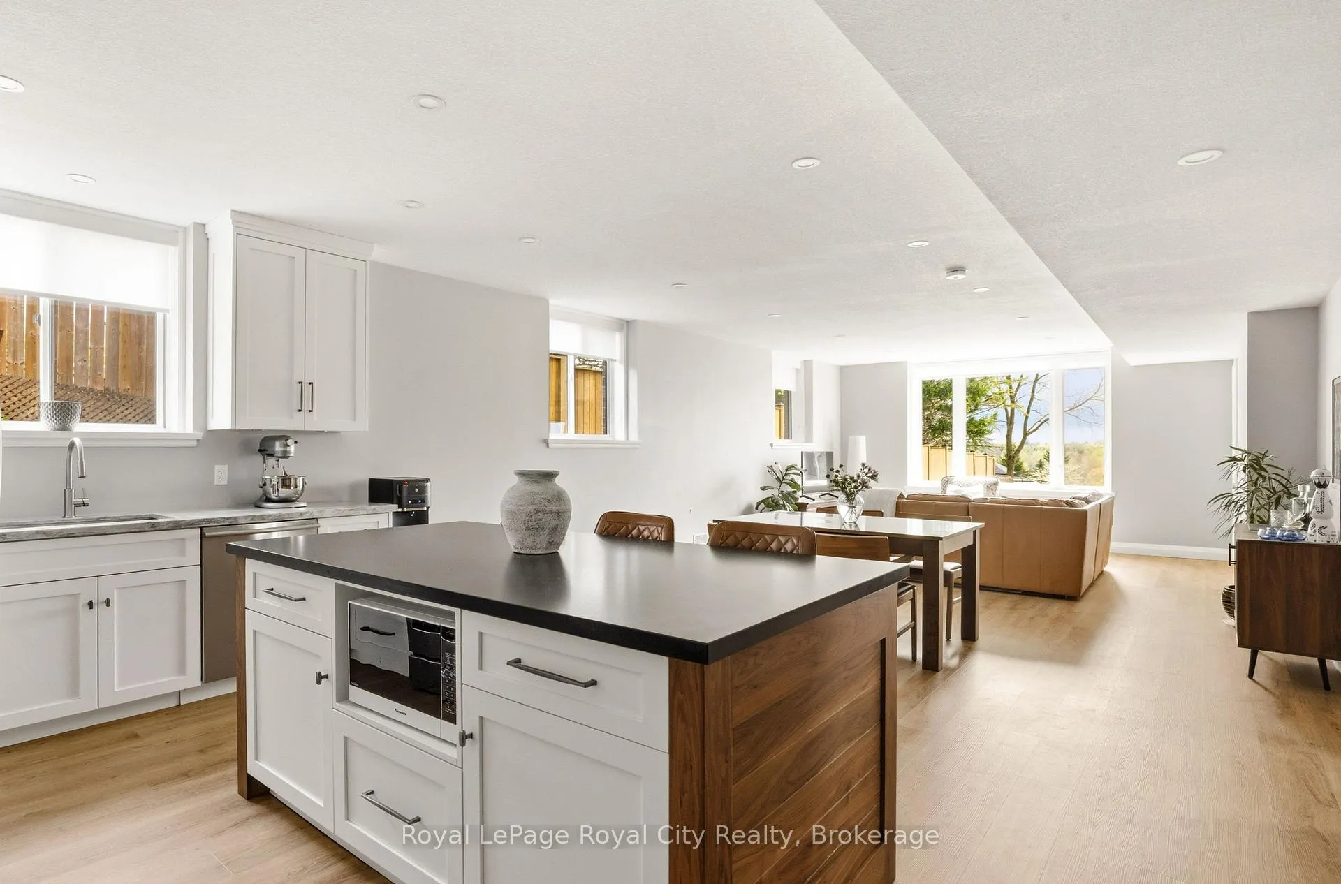 Photo 35 of 46 Bedford Road, Guelph/Eramosa, Rural Guelph/Eramosa East — HOMEH