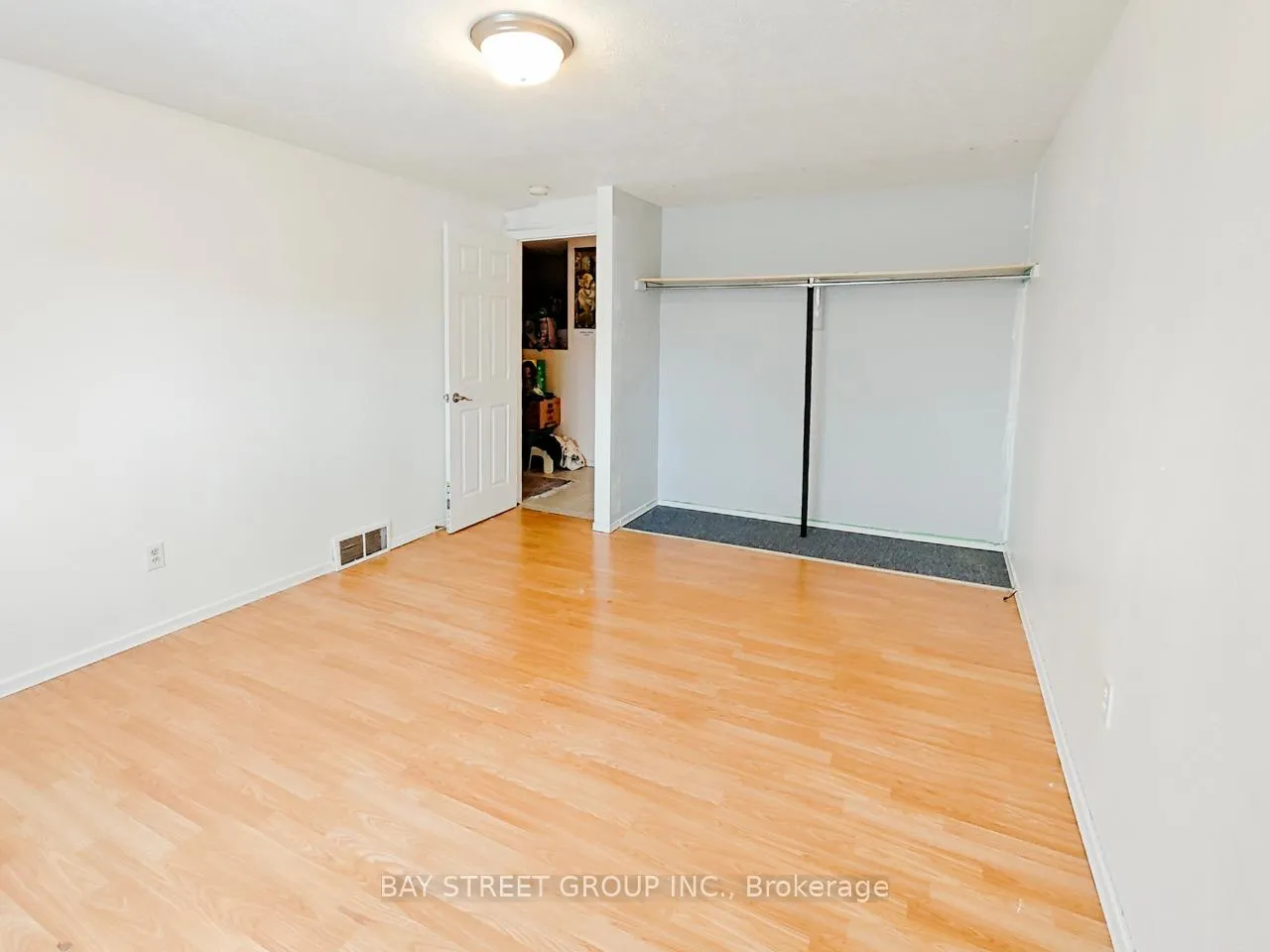 Photo 6 of Unit Upper floor, 38 Noecker Street, Waterloo — HOMEH