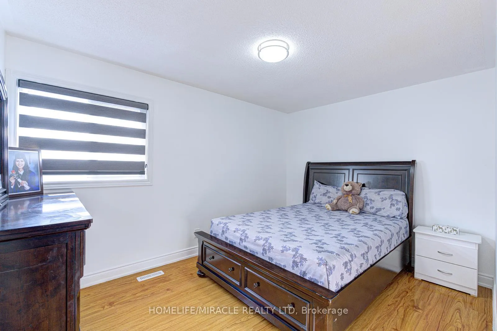 Photo 37 of 32 Pennsylvania Avenue, Brampton, Fletcher's Creek South — HOMEH