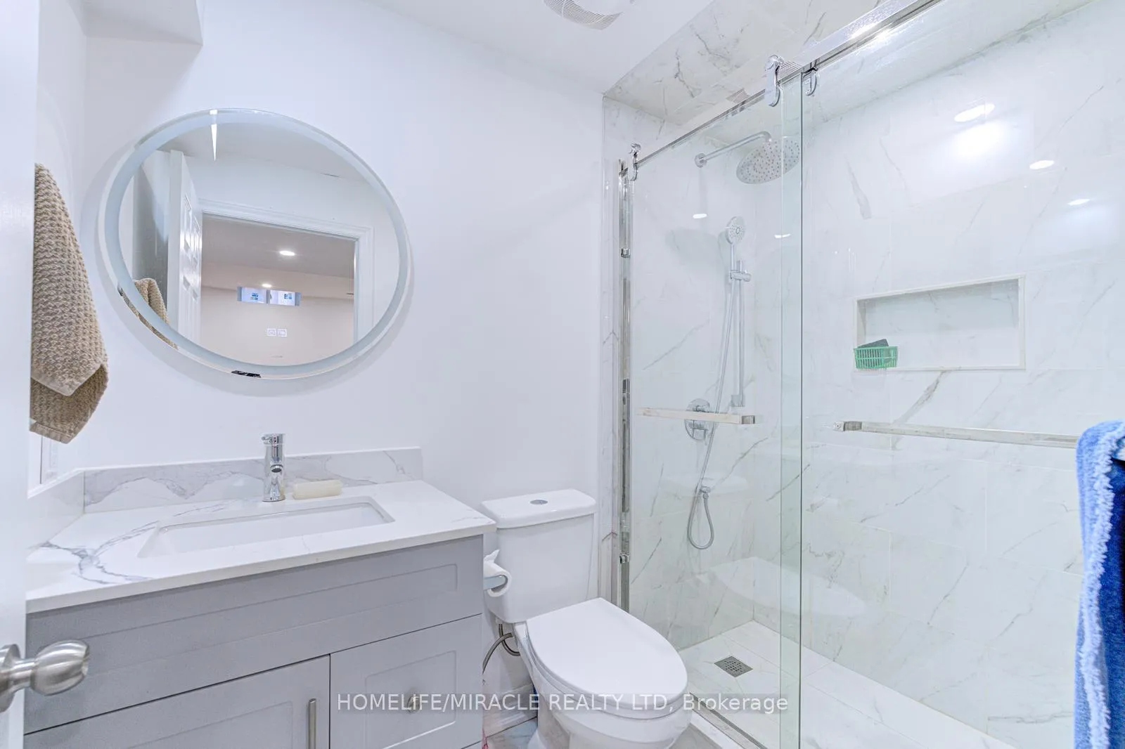 Photo 45 of 32 Pennsylvania Avenue, Brampton, Fletcher's Creek South — HOMEH