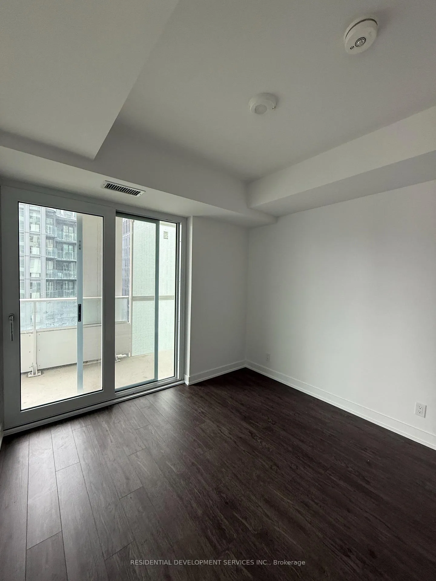 Photo 5 of Unit 2711, 88 Queen Street, Toronto, Church-Yonge Corridor — HOMEH