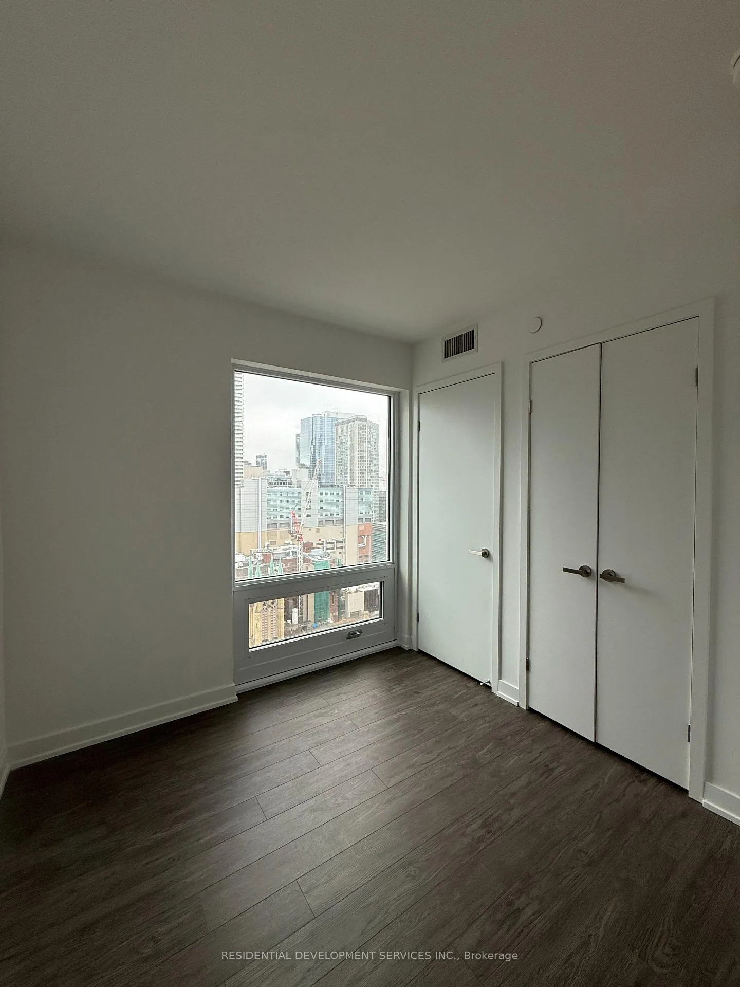 Photo 8 of Unit 2711, 88 Queen Street, Toronto, Church-Yonge Corridor — HOMEH