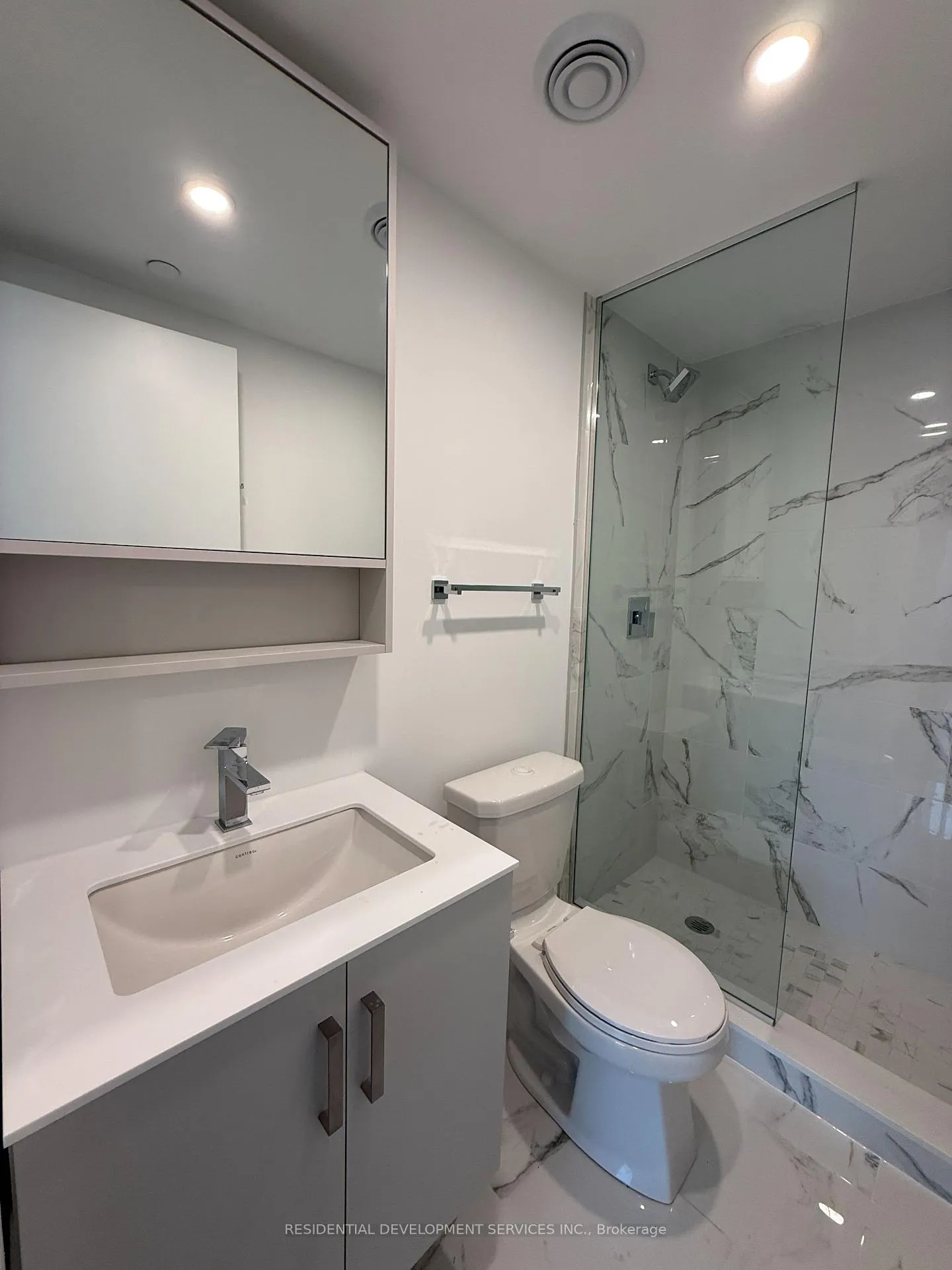 Photo 9 of Unit 2711, 88 Queen Street, Toronto, Church-Yonge Corridor — HOMEH