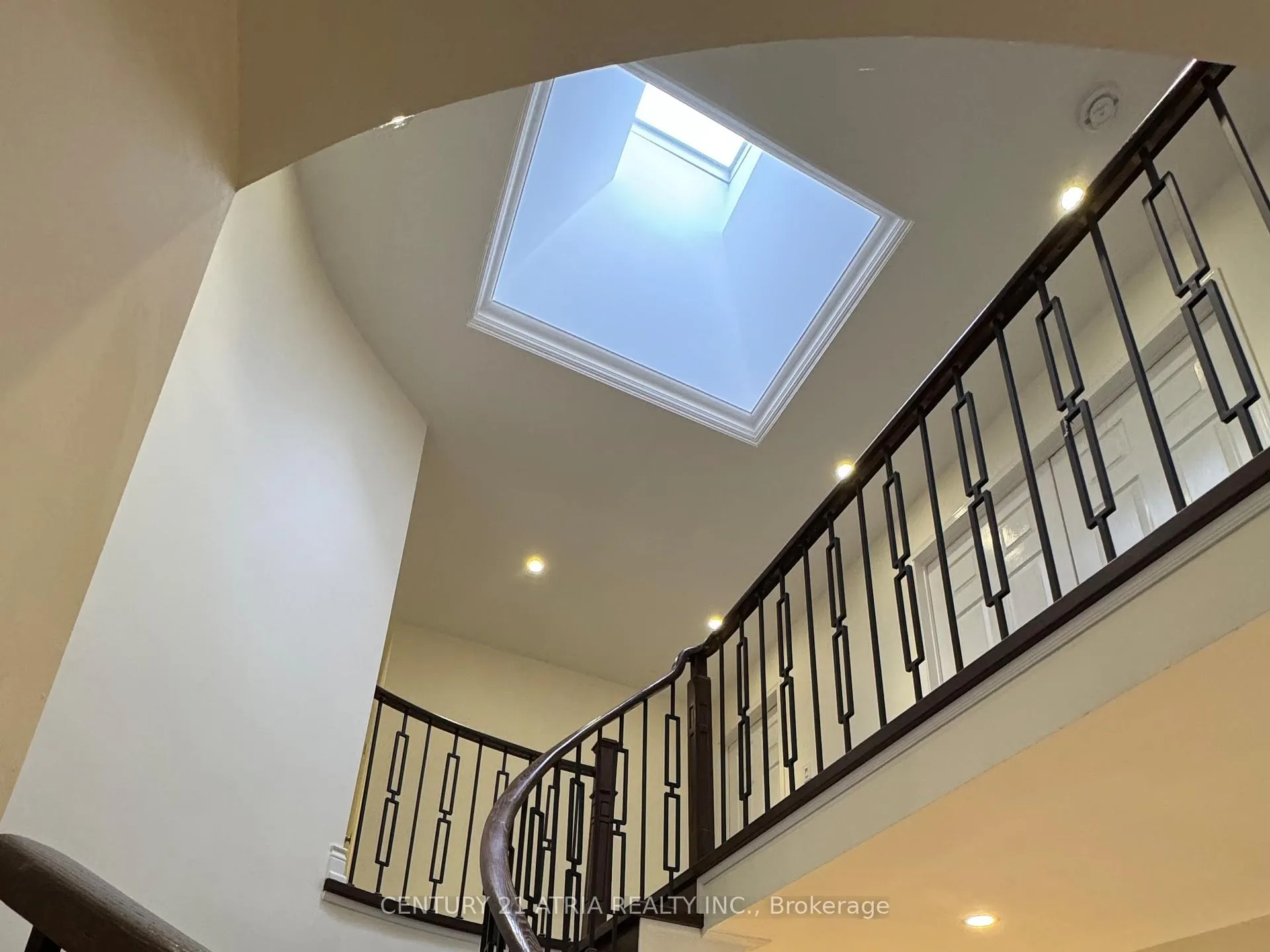 Photo 3 of 15 Timpson Drive, Aurora, Aurora Highlands — HOMEH