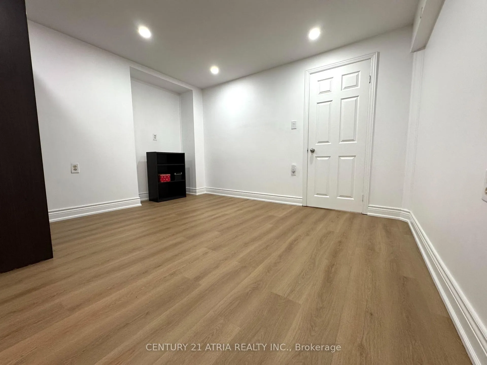 Photo 31 of 15 Timpson Drive, Aurora, Aurora Highlands — HOMEH