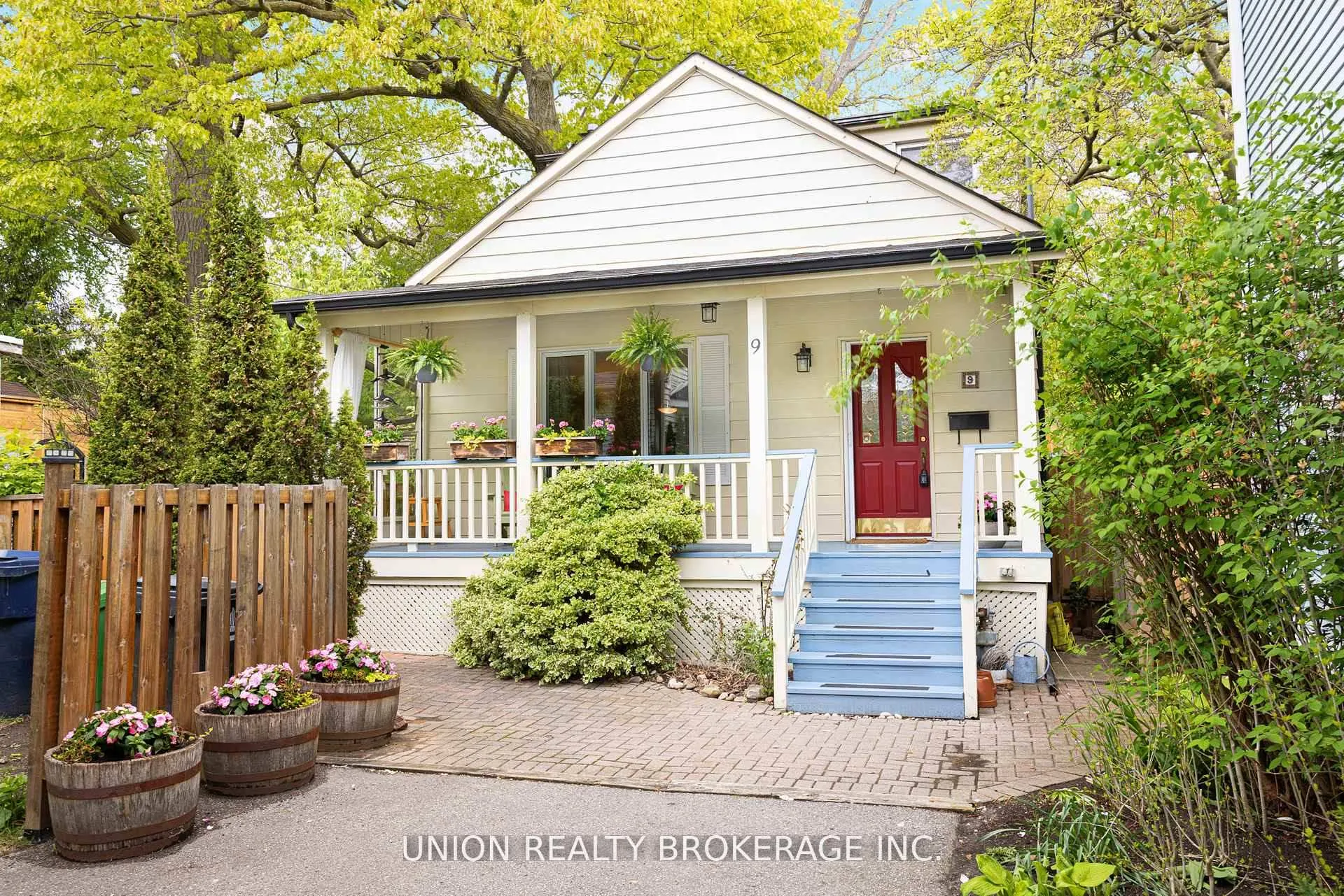 Photo 1 of 9 Elmer Avenue, Toronto, The Beaches — HOMEH