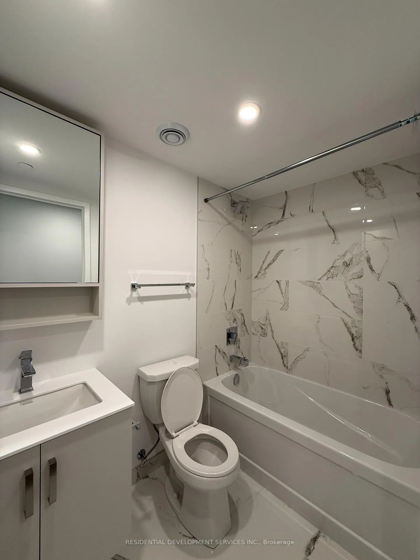 Photo 8 of Unit 5108, 88 Queen Street, Toronto, Church-Yonge Corridor — HOMEH