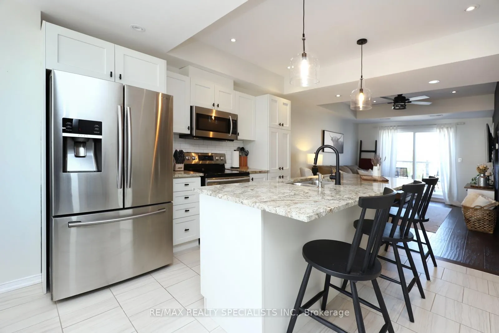 Photo 7 of Unit 3, 5042 Serena Drive, Lincoln, Beamsville — HOMEH
