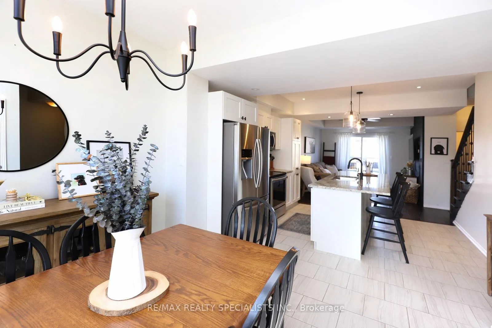 Photo 10 of Unit 3, 5042 Serena Drive, Lincoln, Beamsville — HOMEH