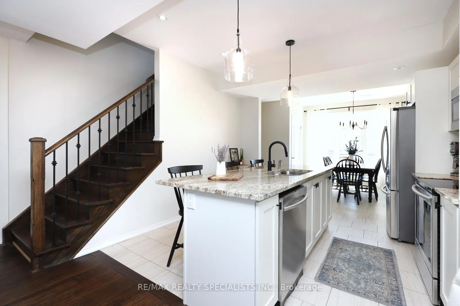 Photo 13 of Unit 3, 5042 Serena Drive, Lincoln, Beamsville — HOMEH